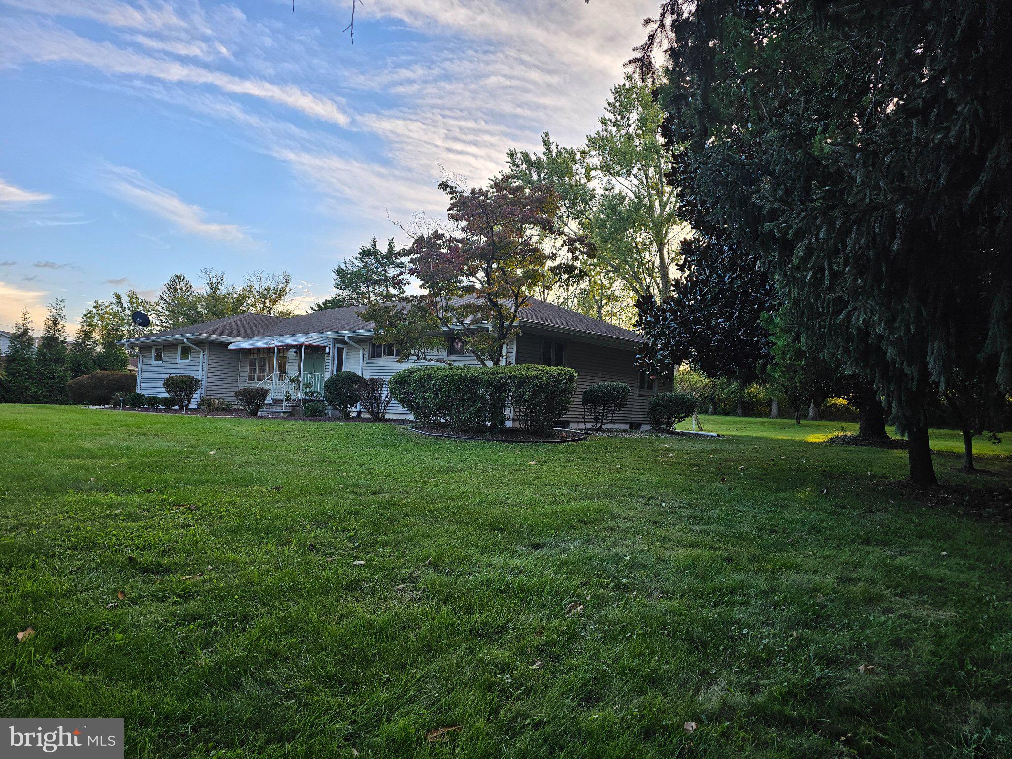247 ROBBINSVILLE EDINBURG ROAD