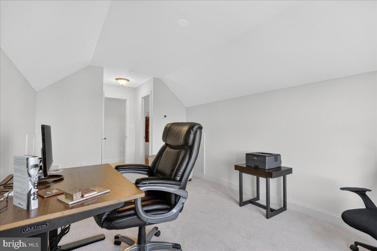 EAST NOTTINGHAM TW - Residential