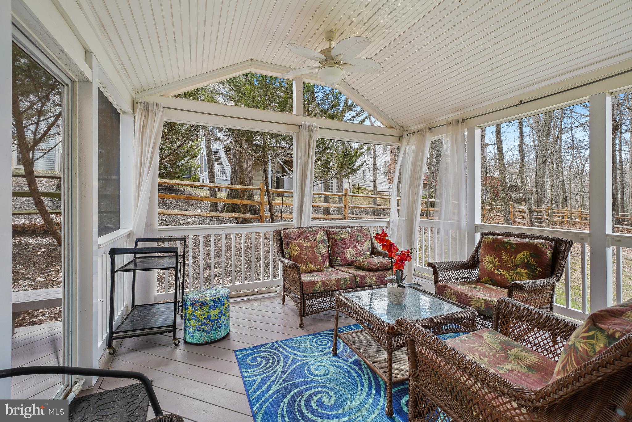 QUINCE ORCHARD ESTATES - Residential