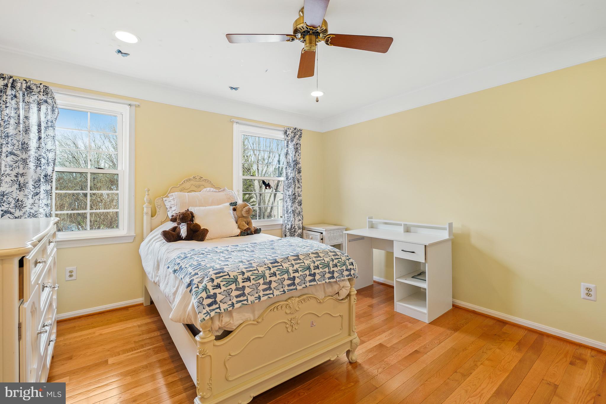 QUINCE ORCHARD ESTATES - Residential