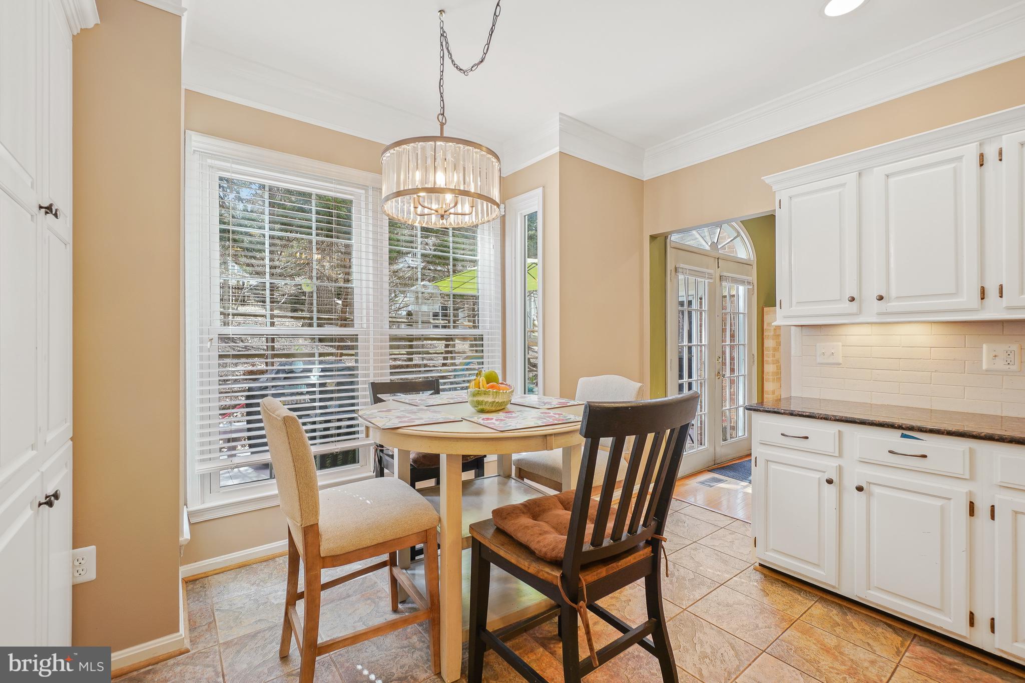 QUINCE ORCHARD ESTATES - Residential