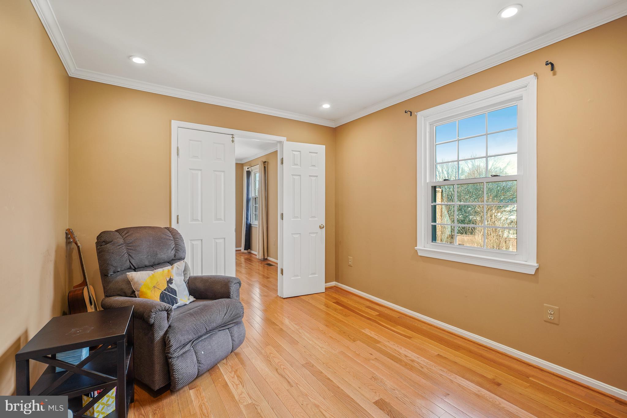 QUINCE ORCHARD ESTATES - Residential