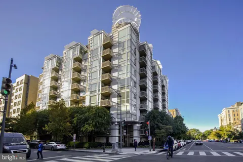 MLS: DCDC2192984