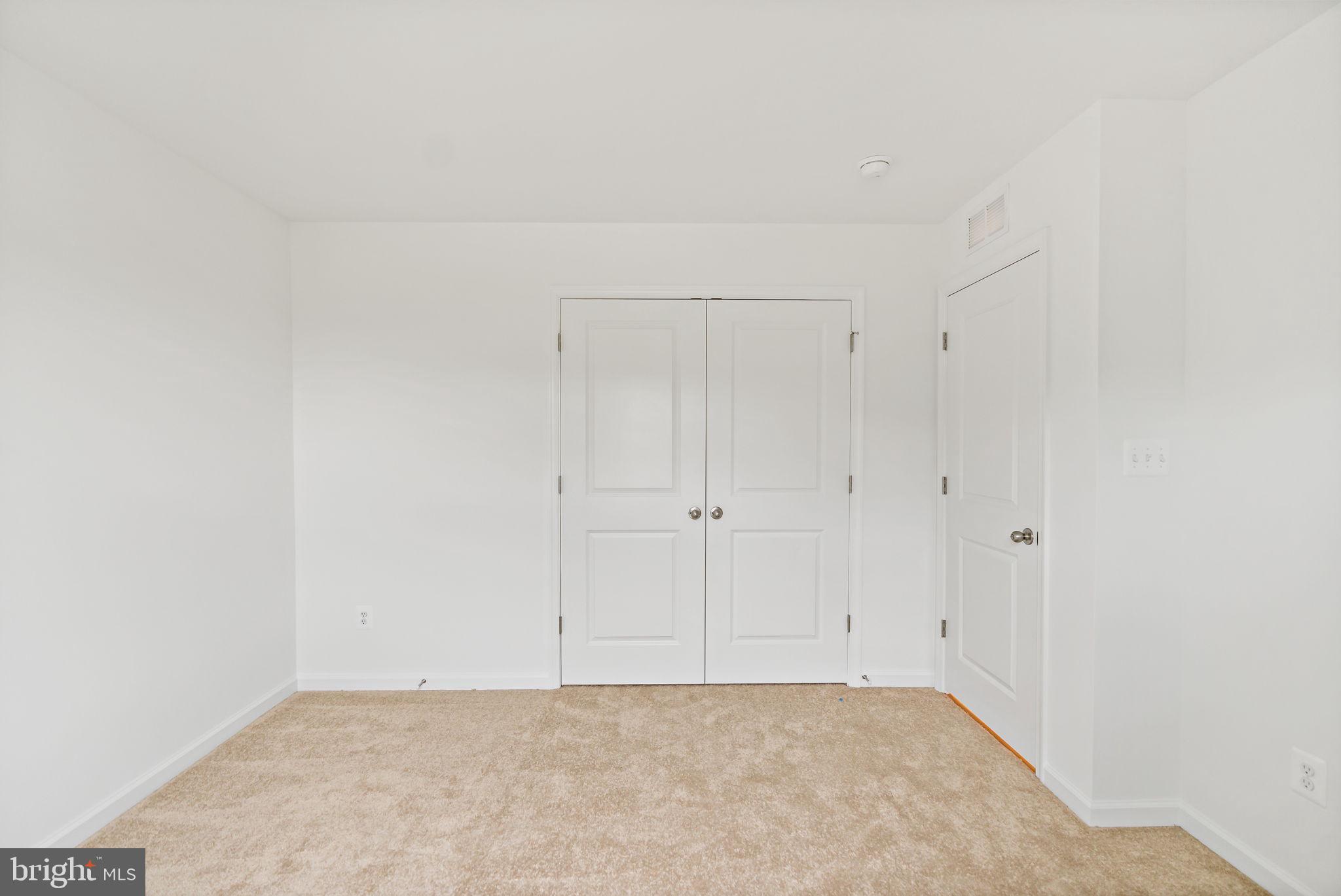 SOUTH BROOK - Residential