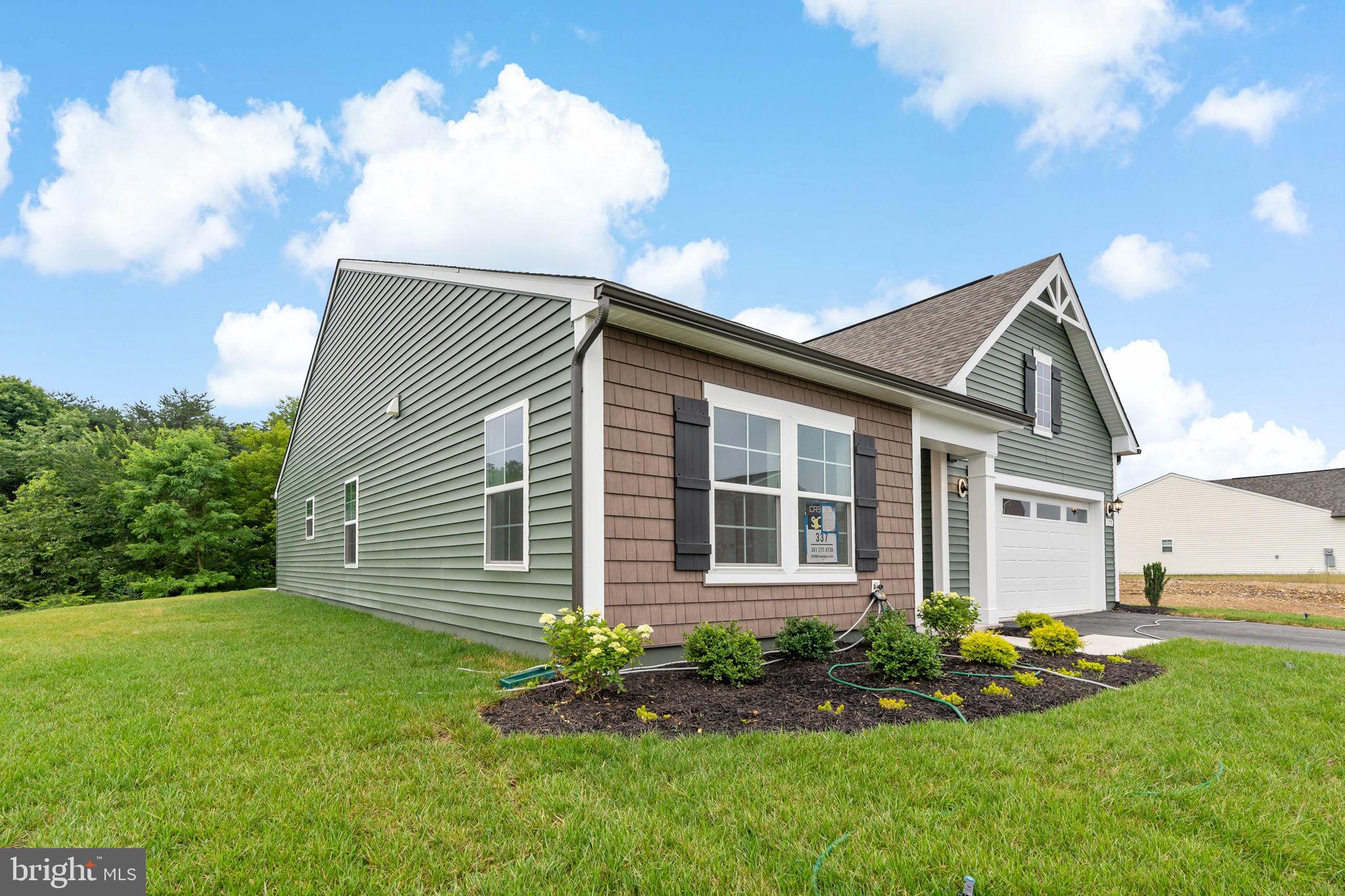 SOUTH BROOK - Residential