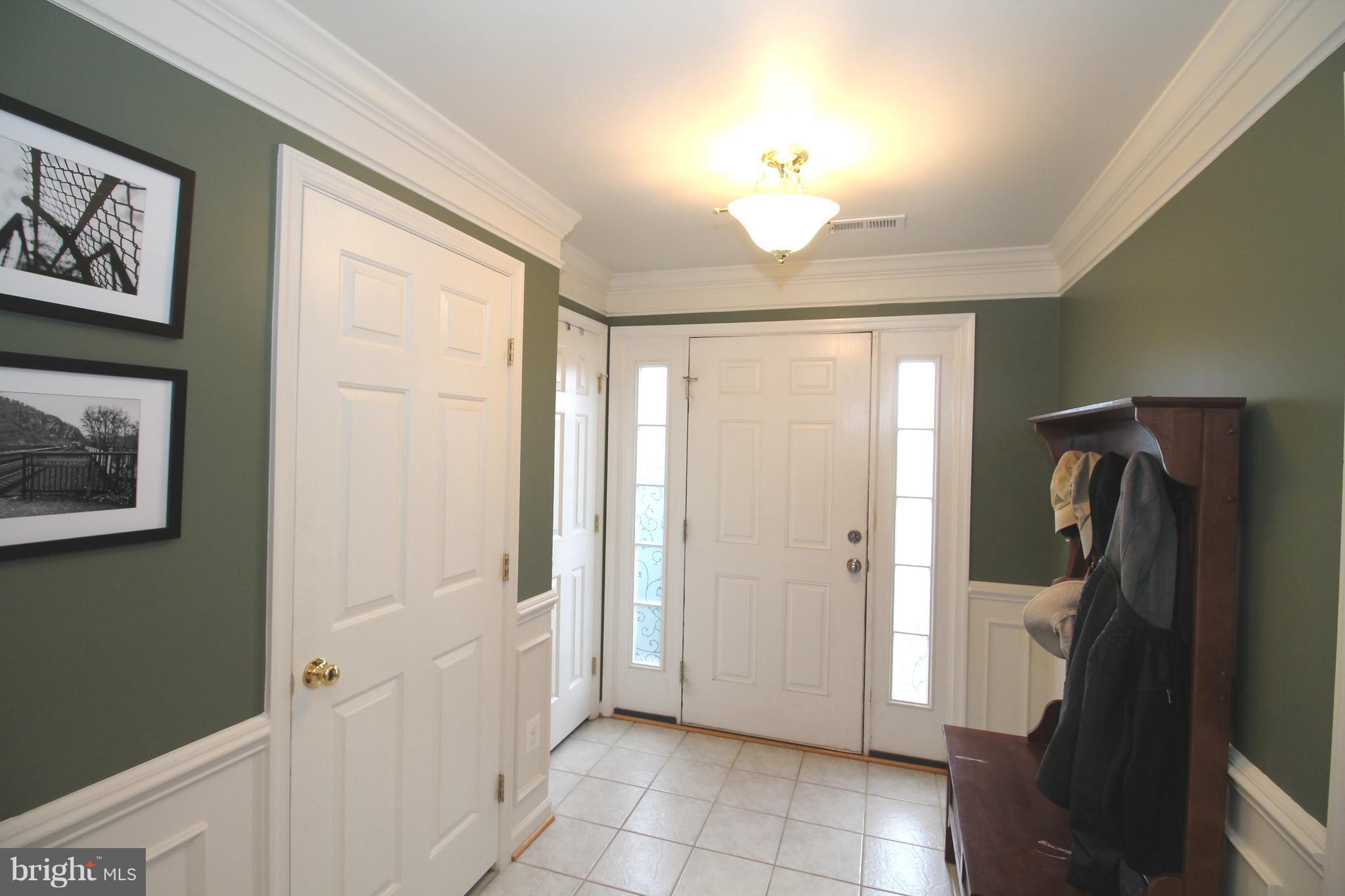 LAKELAND PLACE - Residential