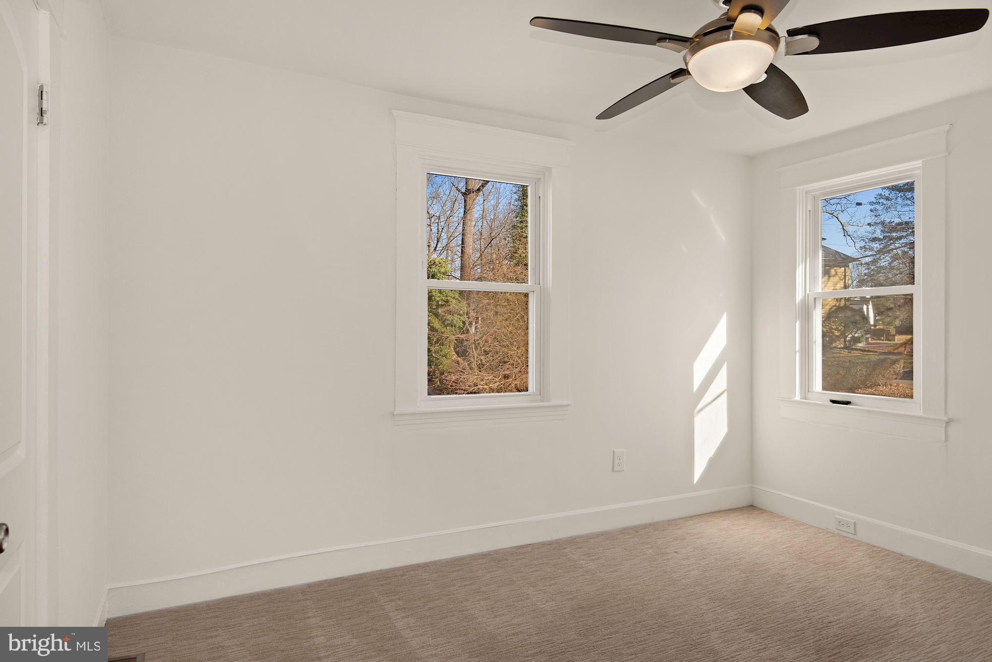 HOWARD PARK - Residential