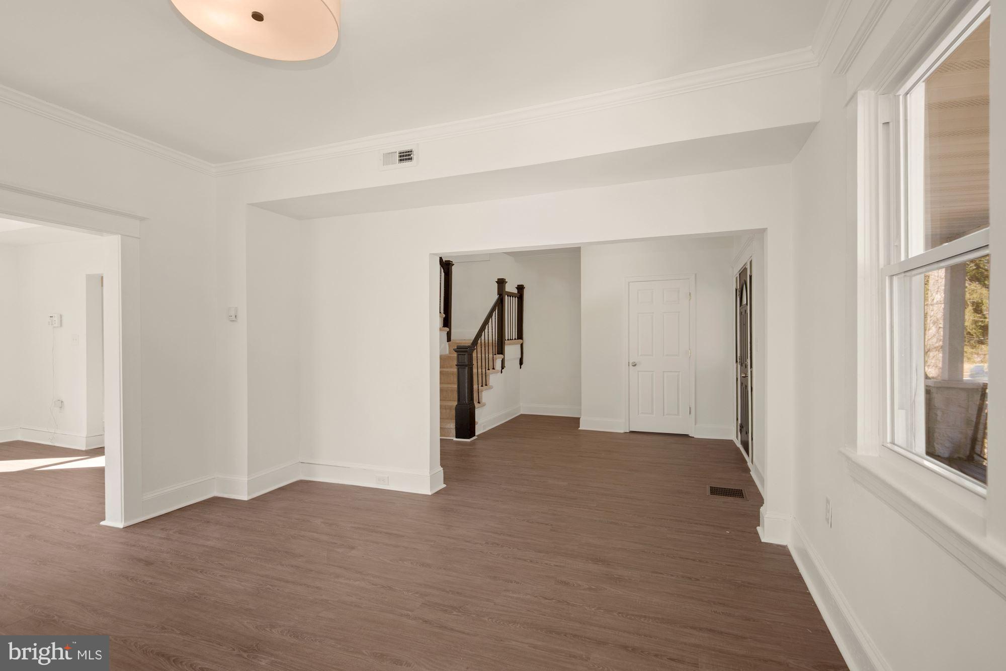 HOWARD PARK - Residential