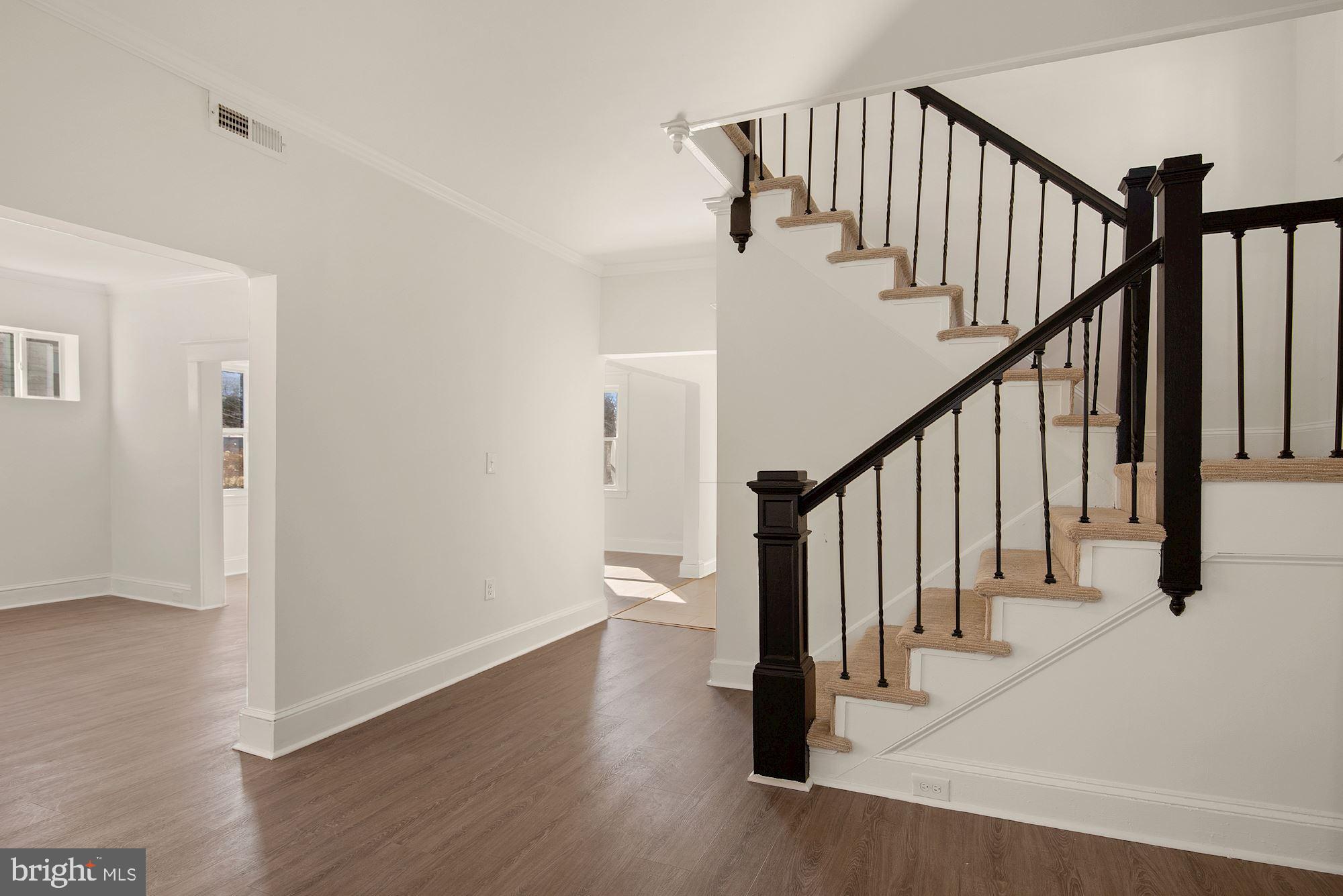 HOWARD PARK - Residential