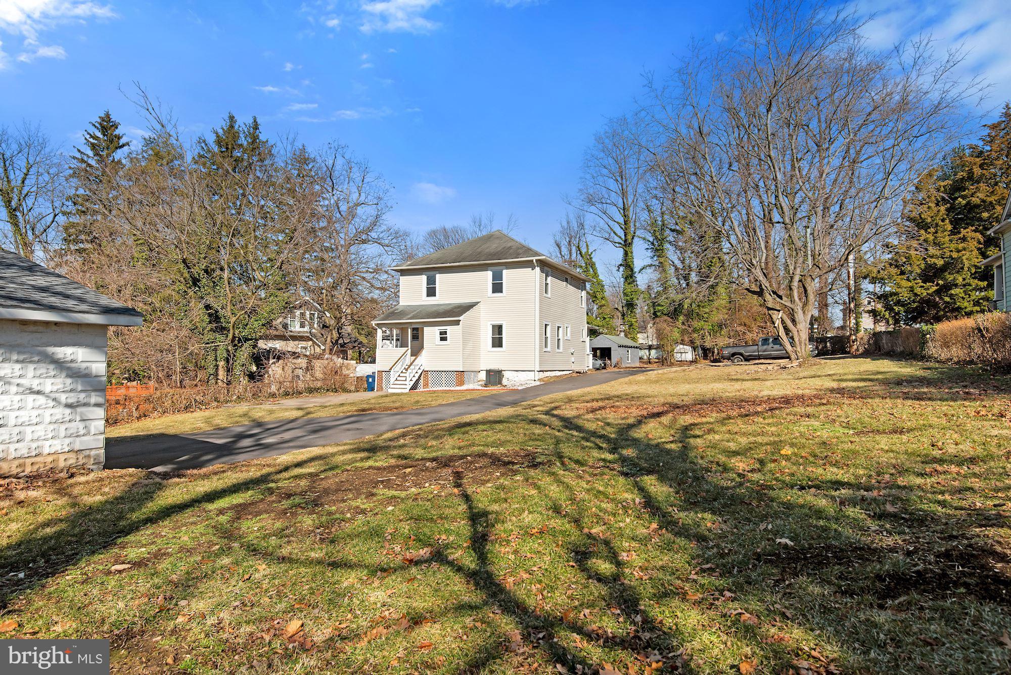 HOWARD PARK - Residential