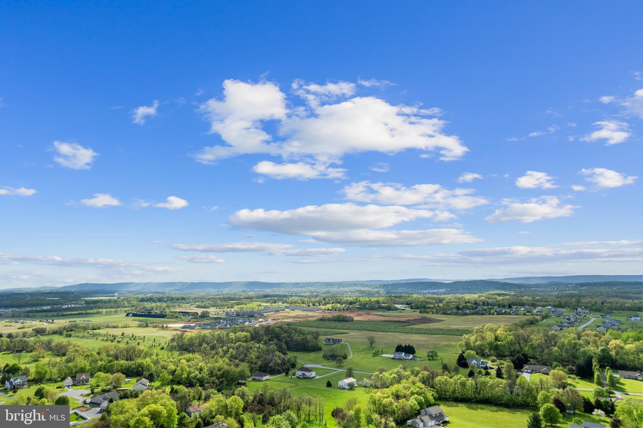 SPRING MILLS FARM - Residential