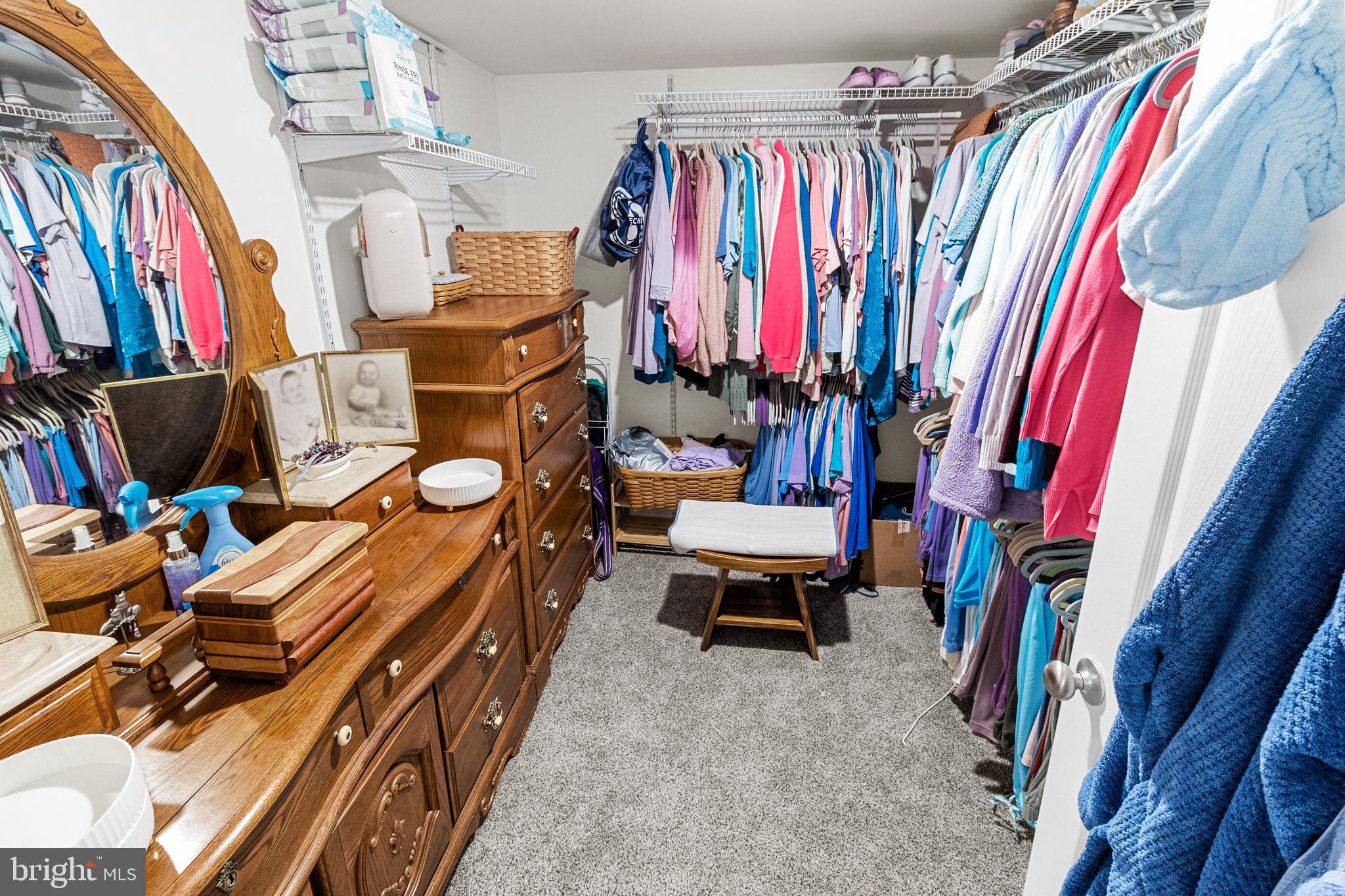 SPRING MILLS FARM - Residential