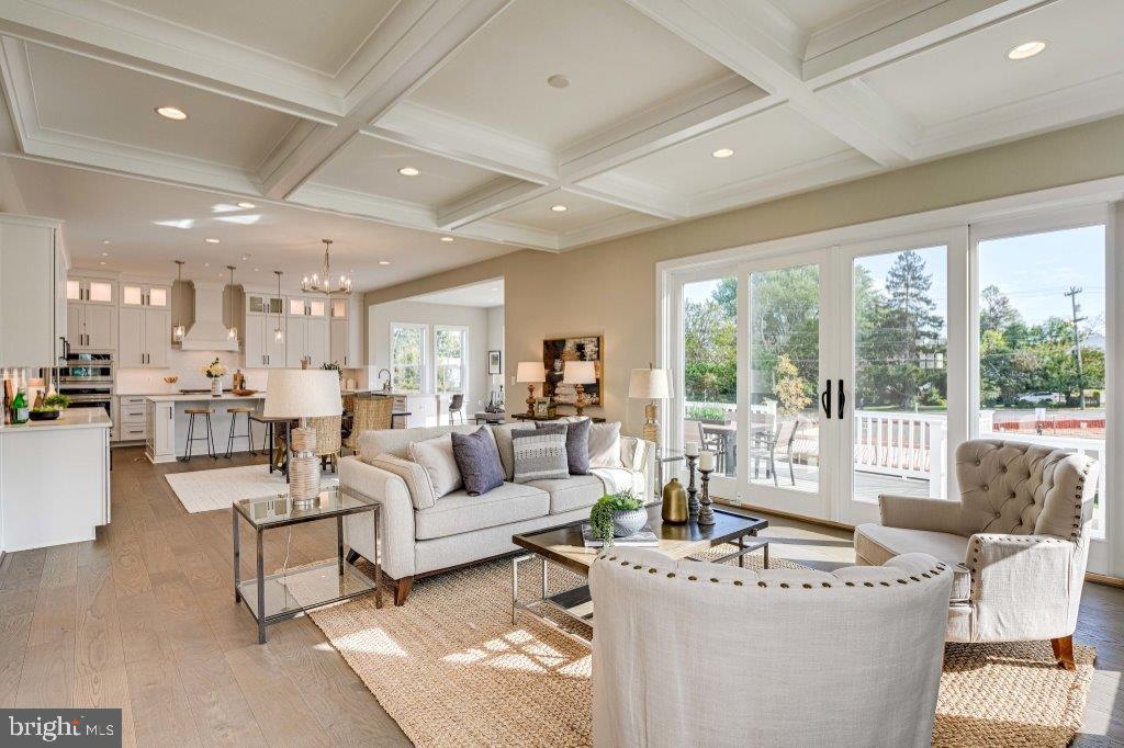 PIMMIT HILLS - Residential