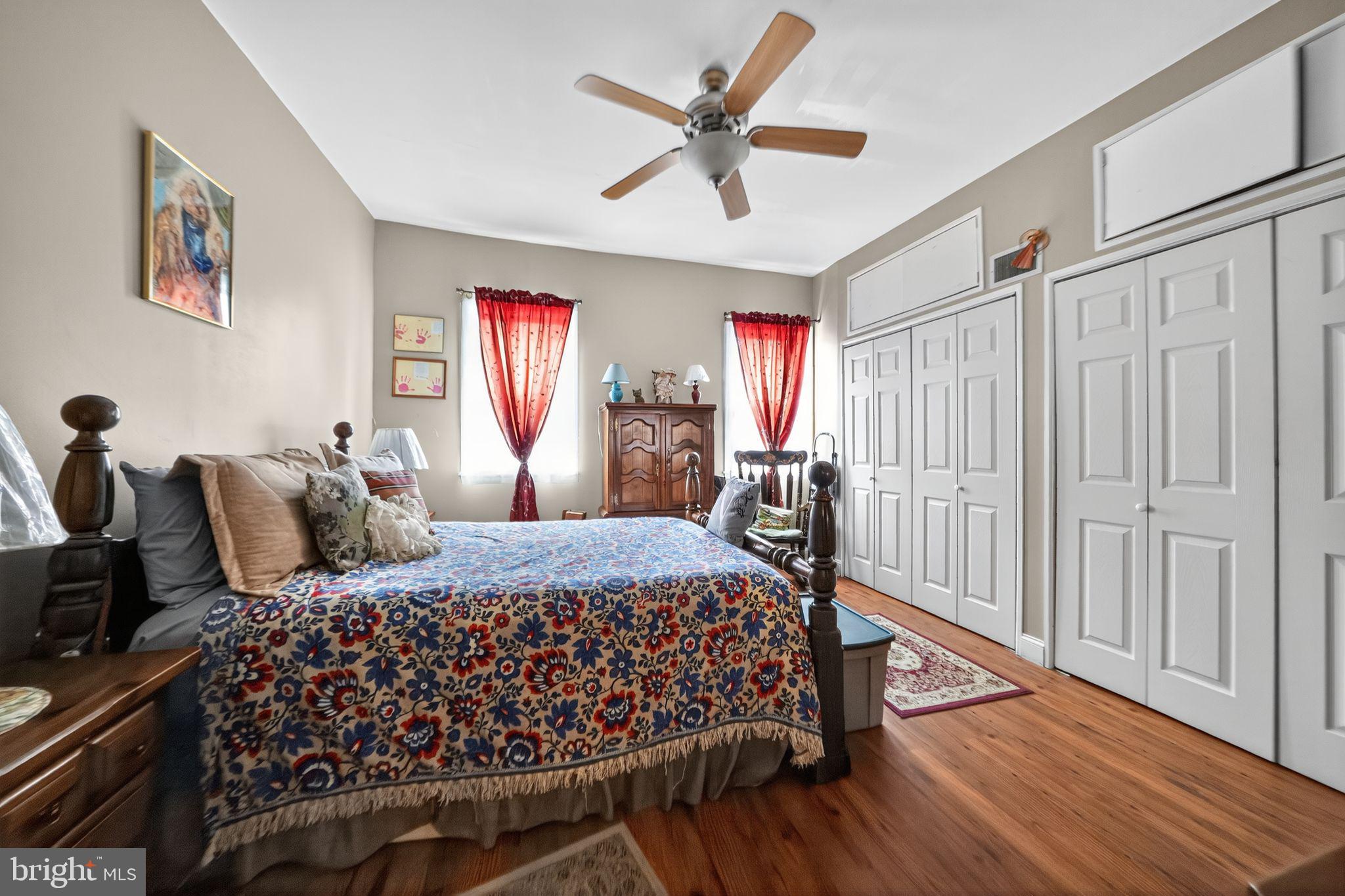 PASSYUNK SQUARE - Residential