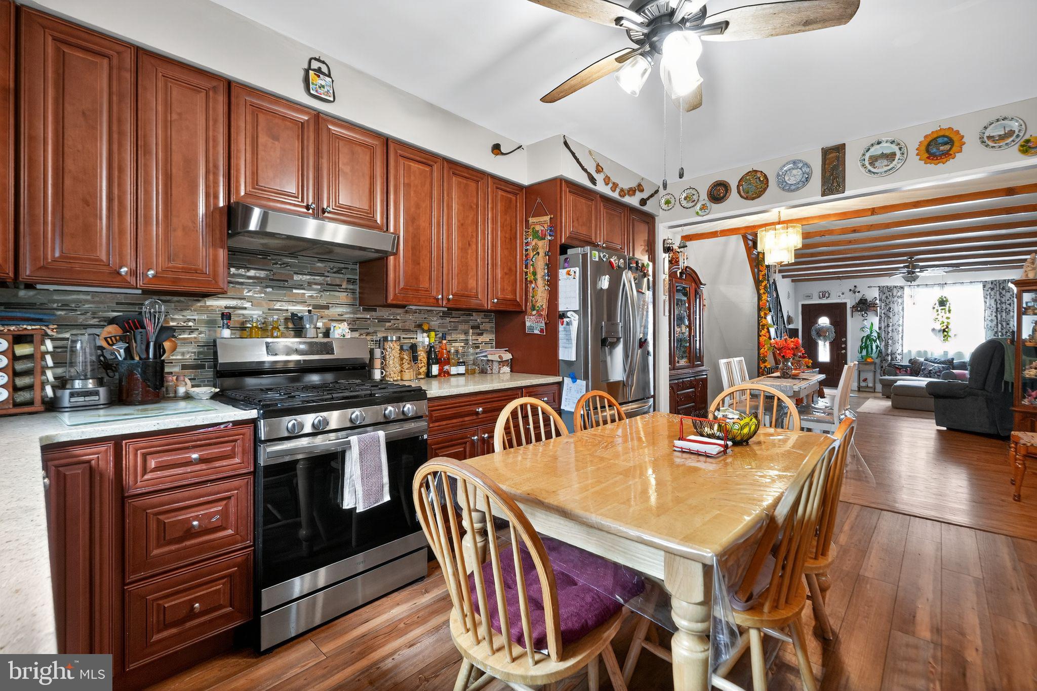 PASSYUNK SQUARE - Residential