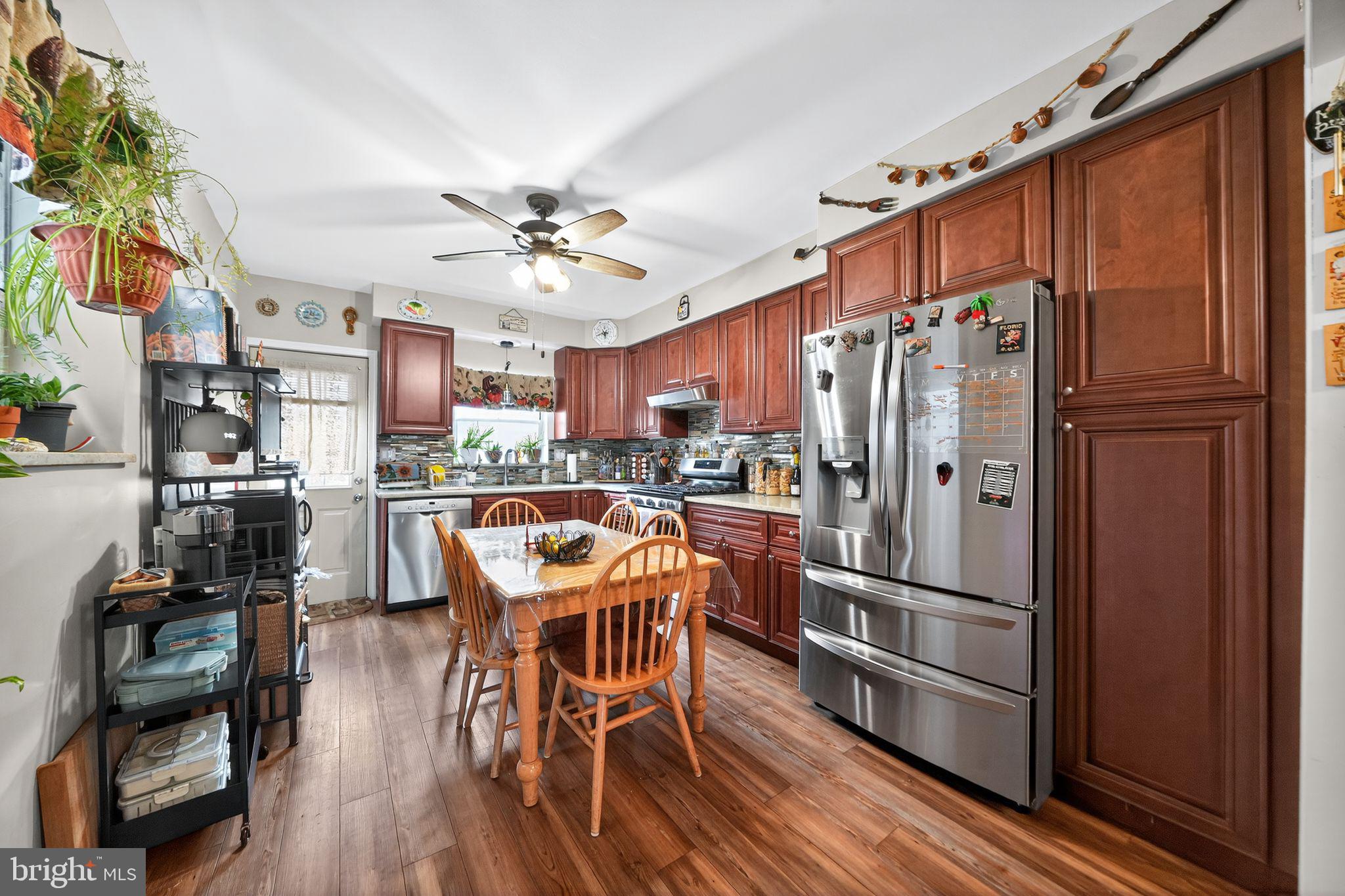 PASSYUNK SQUARE - Residential