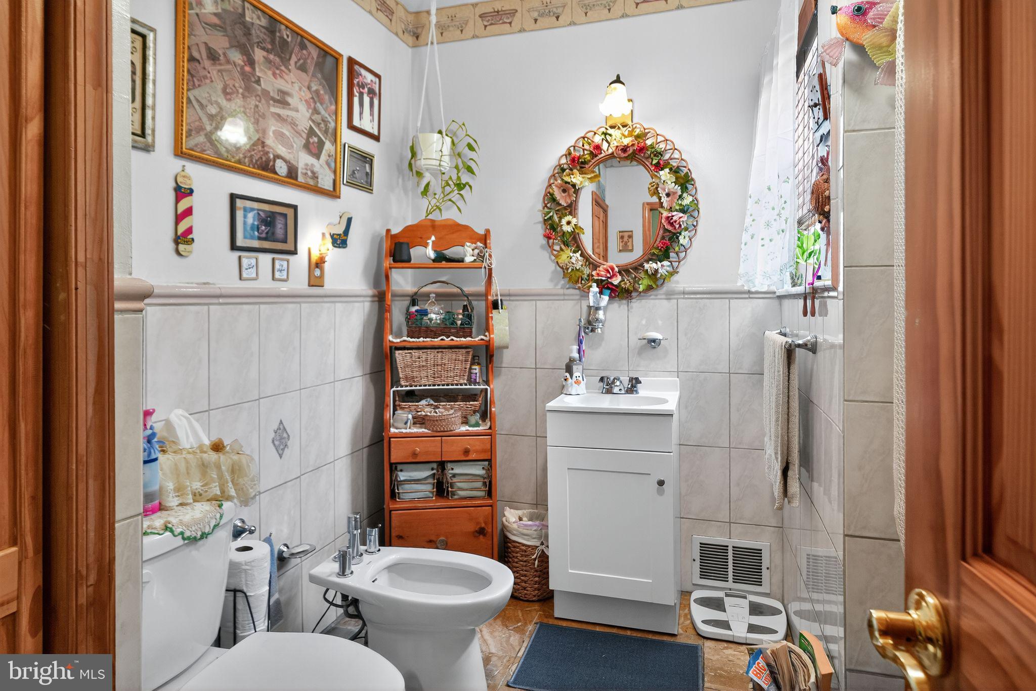 PASSYUNK SQUARE - Residential