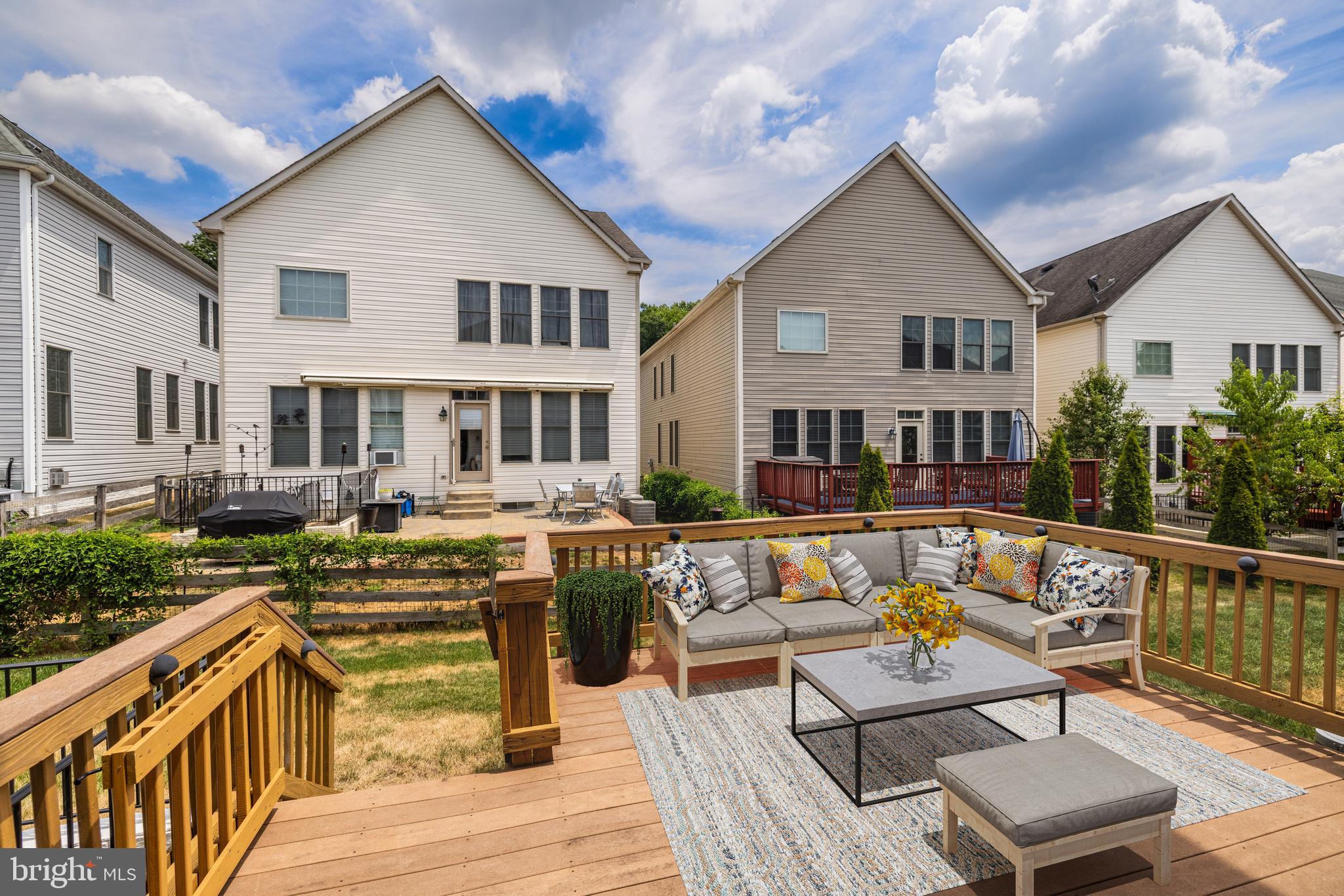 KINGSTOWNE - Residential