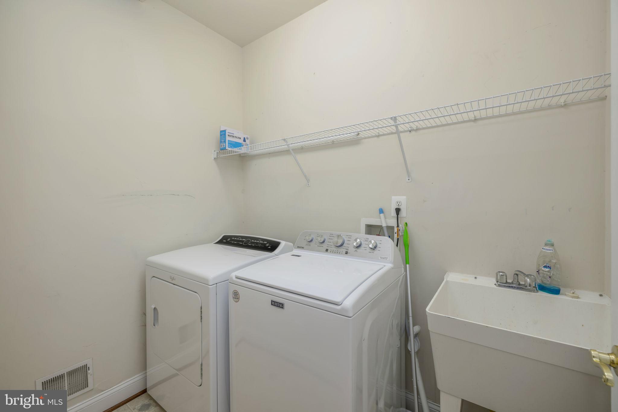 KINGSTOWNE - Residential