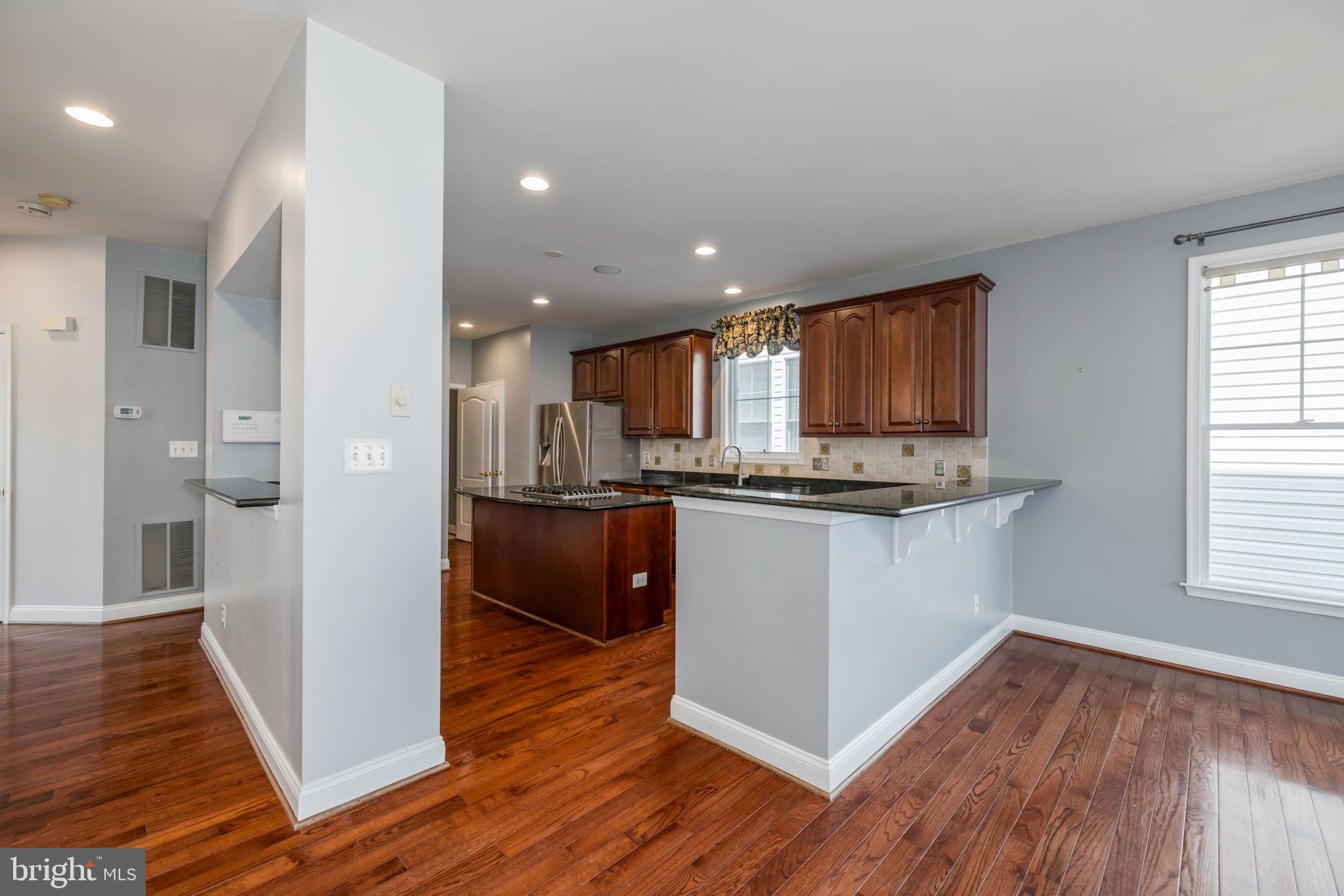 KINGSTOWNE - Residential