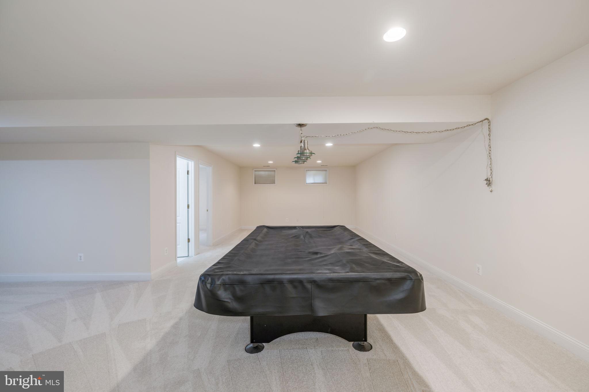 KINGSTOWNE - Residential