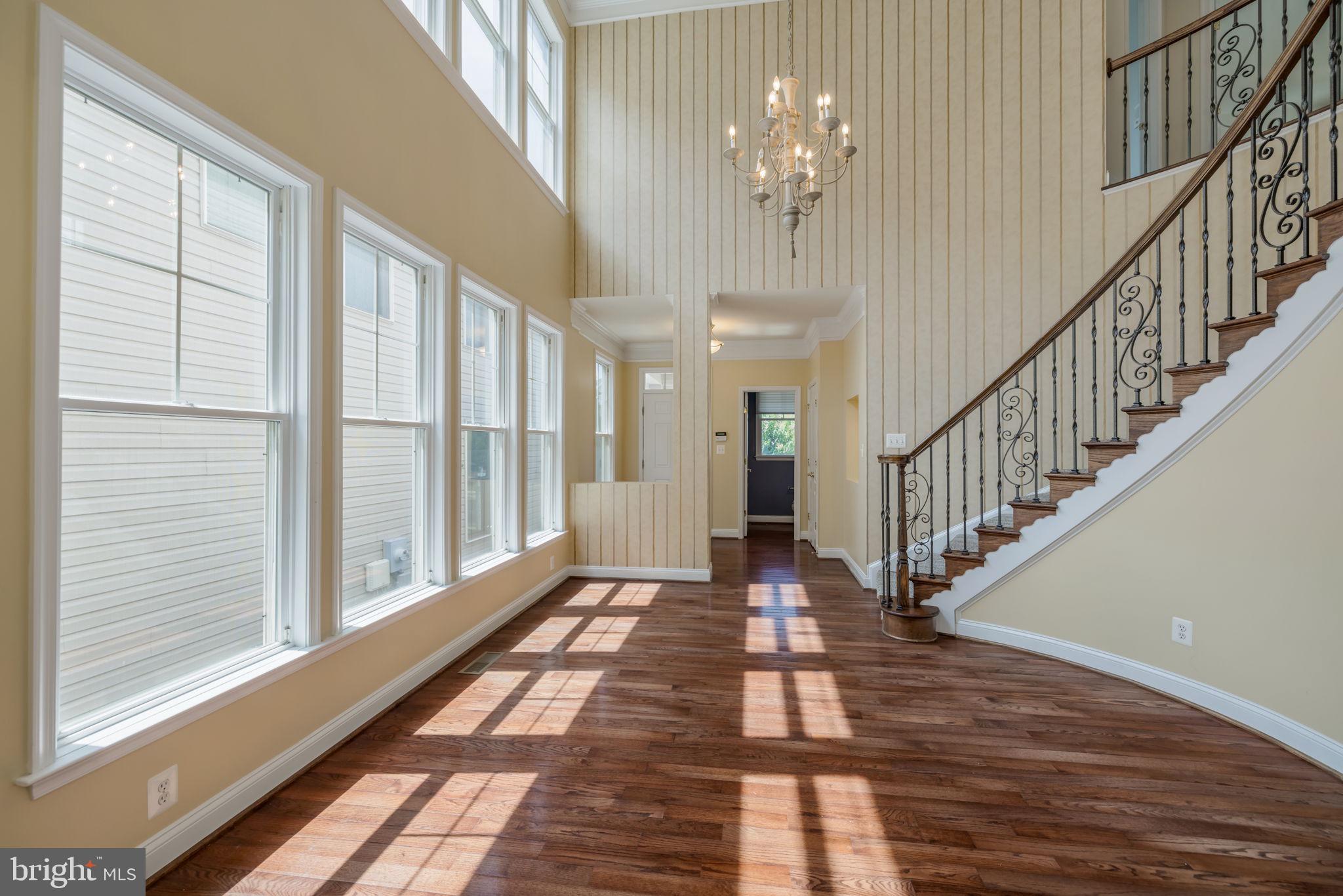 KINGSTOWNE - Residential