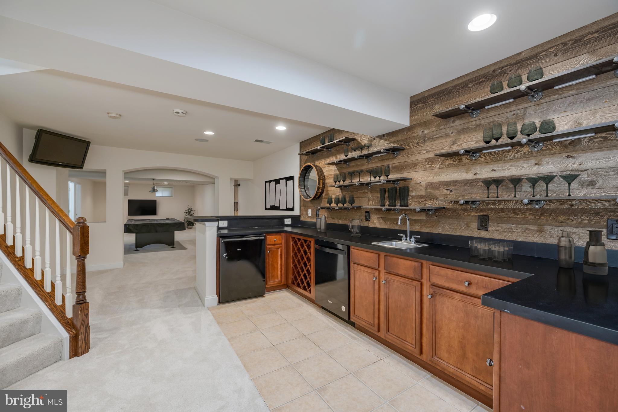 KINGSTOWNE - Residential