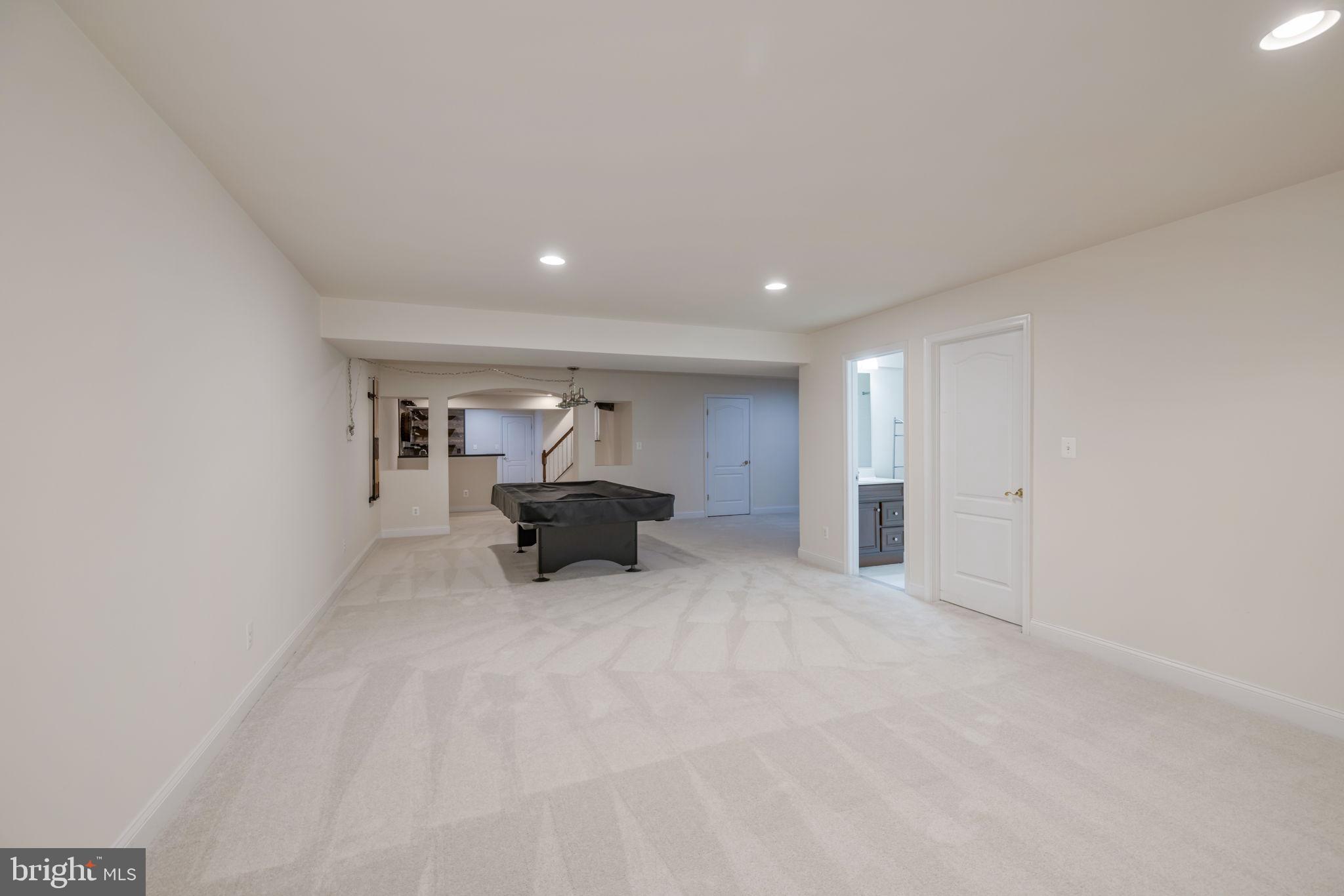 KINGSTOWNE - Residential