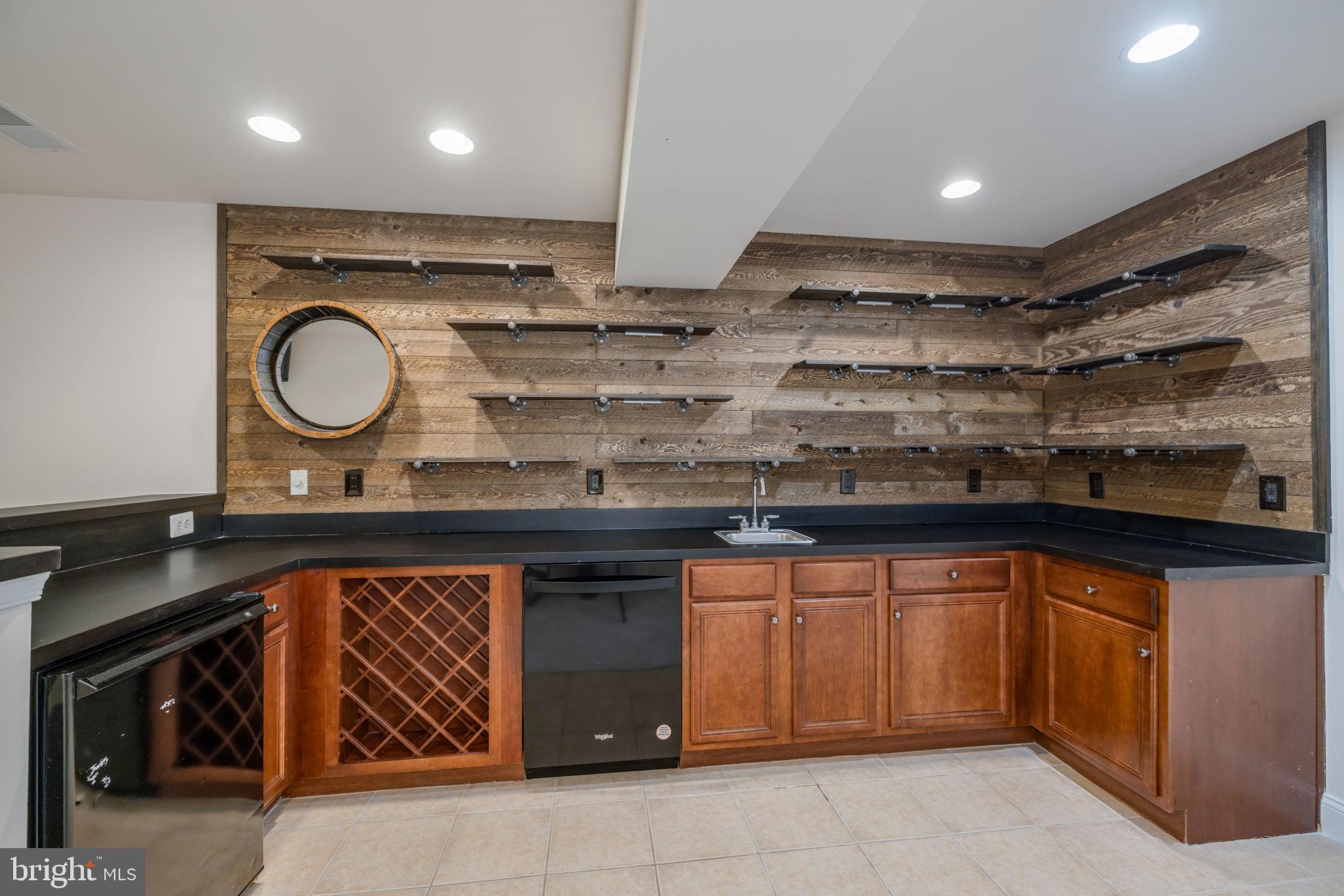 KINGSTOWNE - Residential