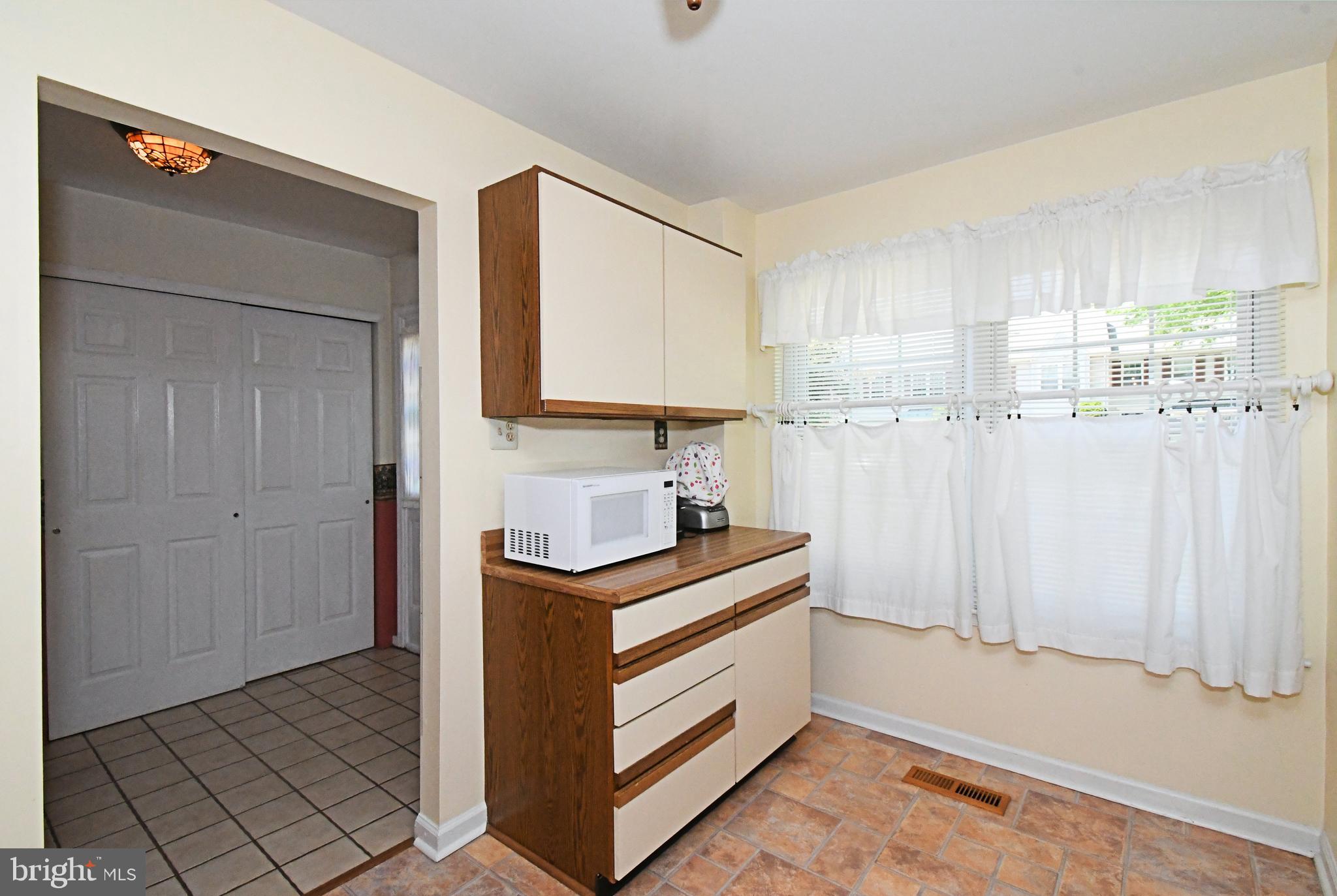 OXFORD CROSSING - Residential