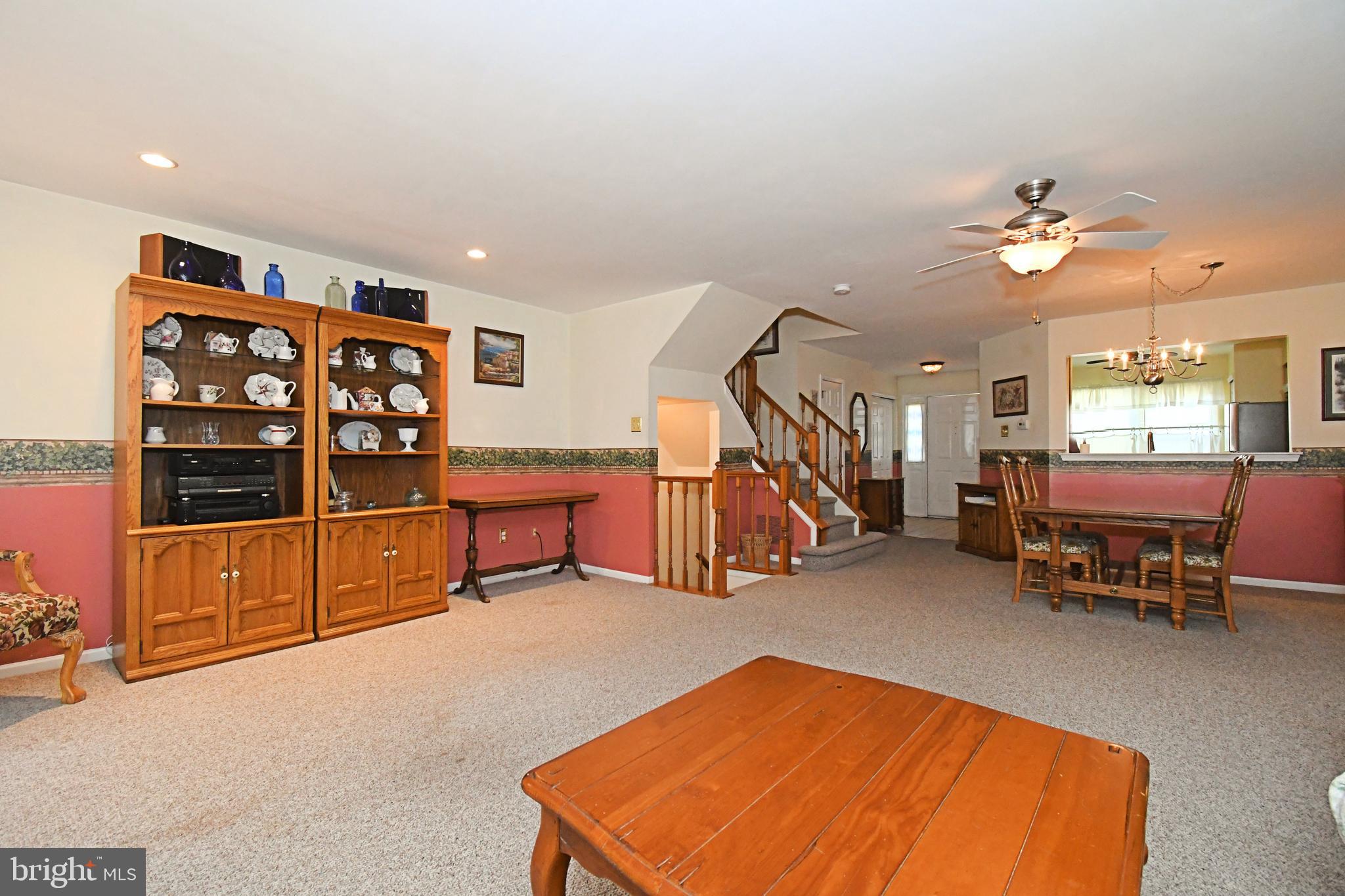 OXFORD CROSSING - Residential