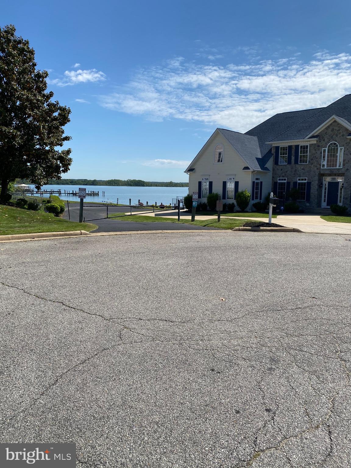 HERITAGE HARBOR - Residential