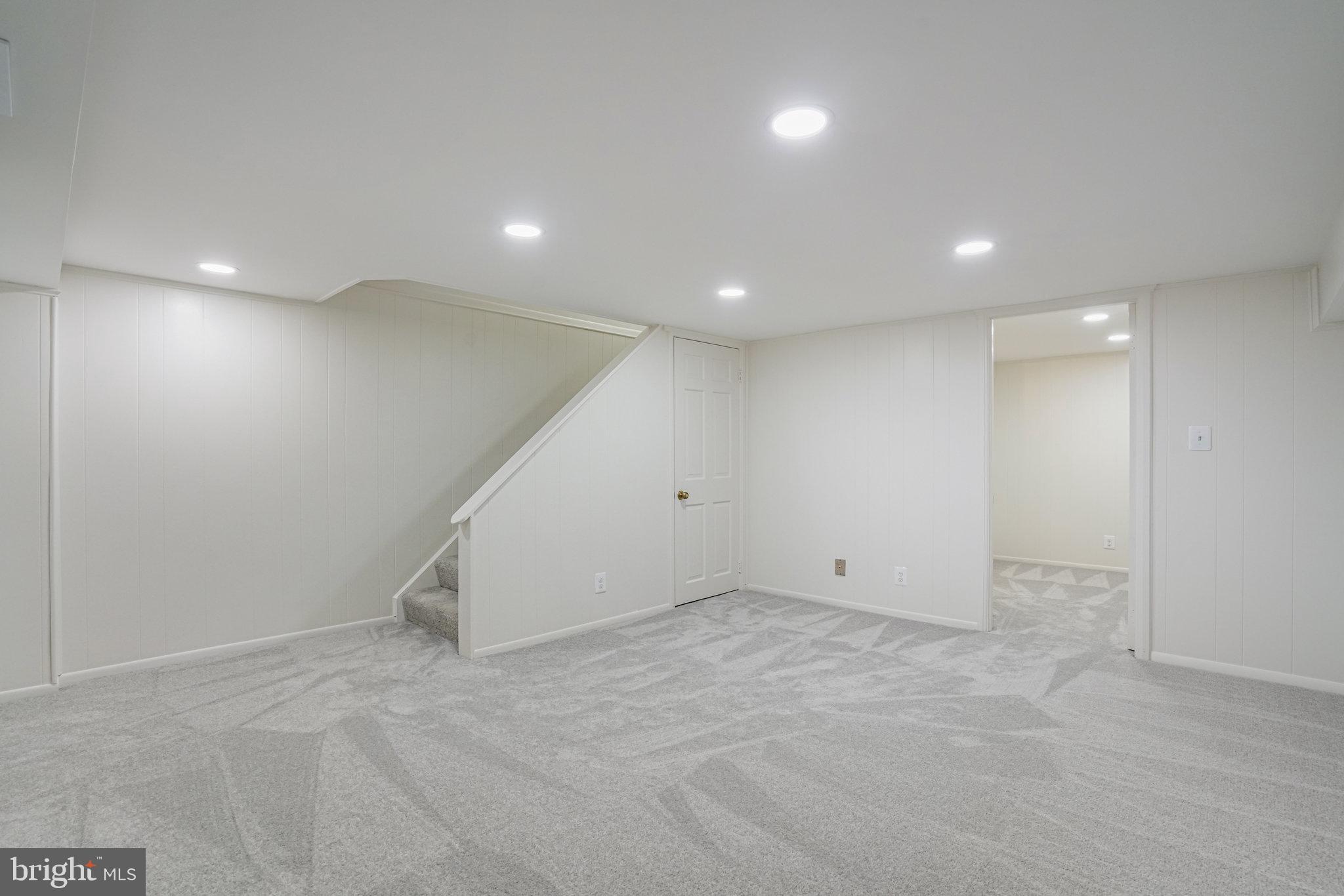 FAIRLINGTON VILLAGES - Residential