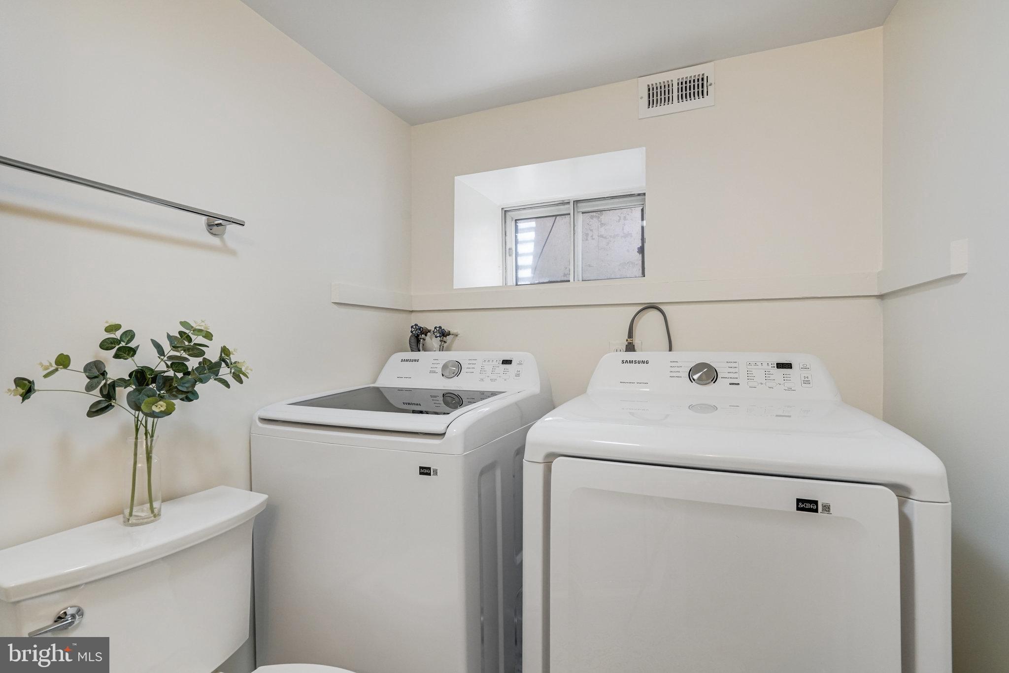 FAIRLINGTON VILLAGES - Residential