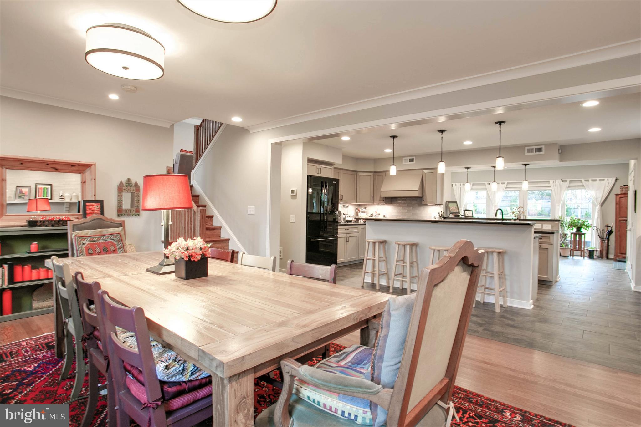 MADISON MANOR - Residential