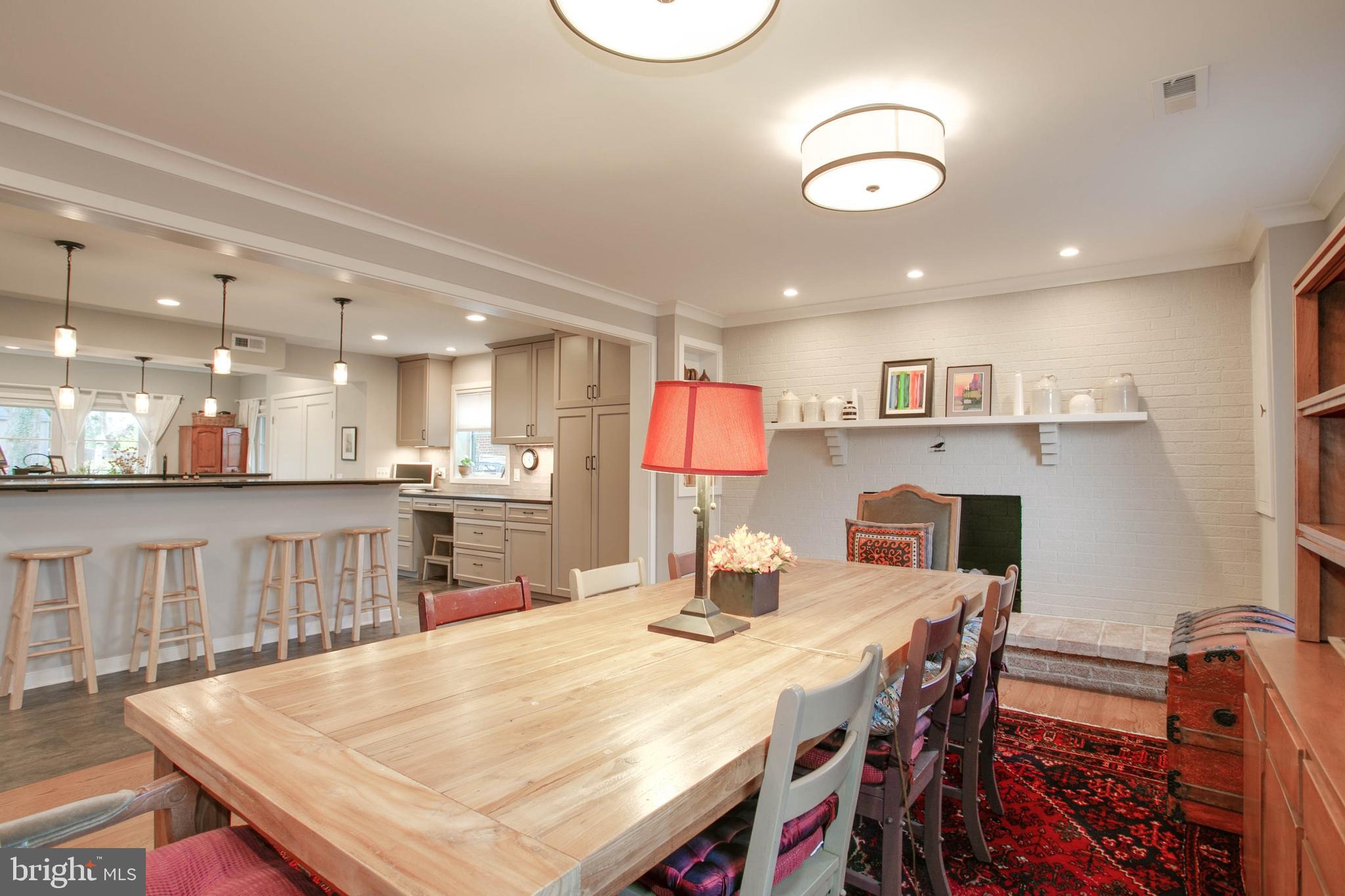 MADISON MANOR - Residential