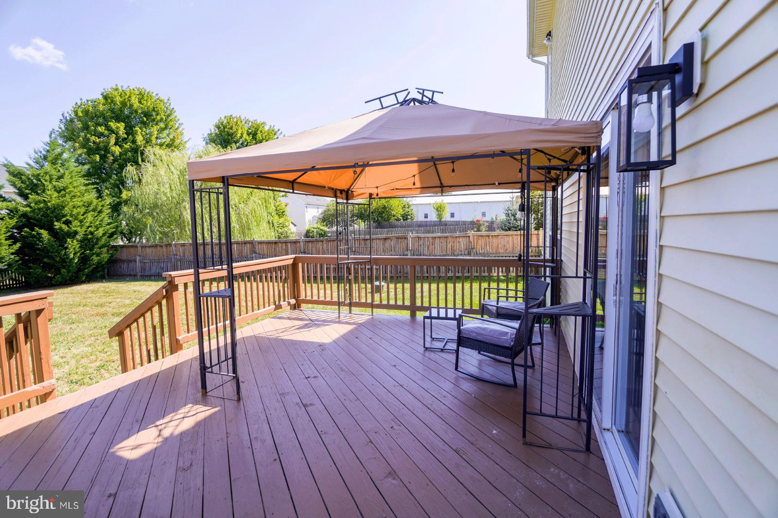 CHARLES TOWN - Residential