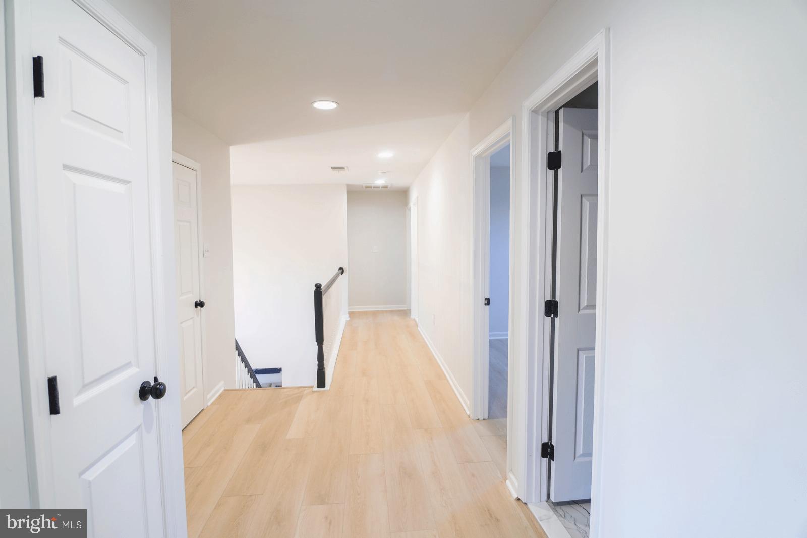 CHARLES TOWN - Residential