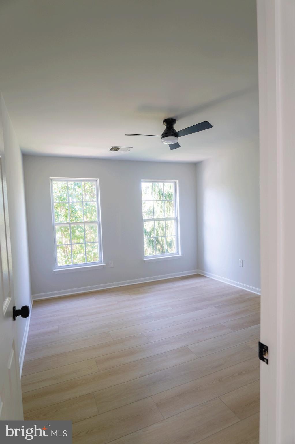 CHARLES TOWN - Residential