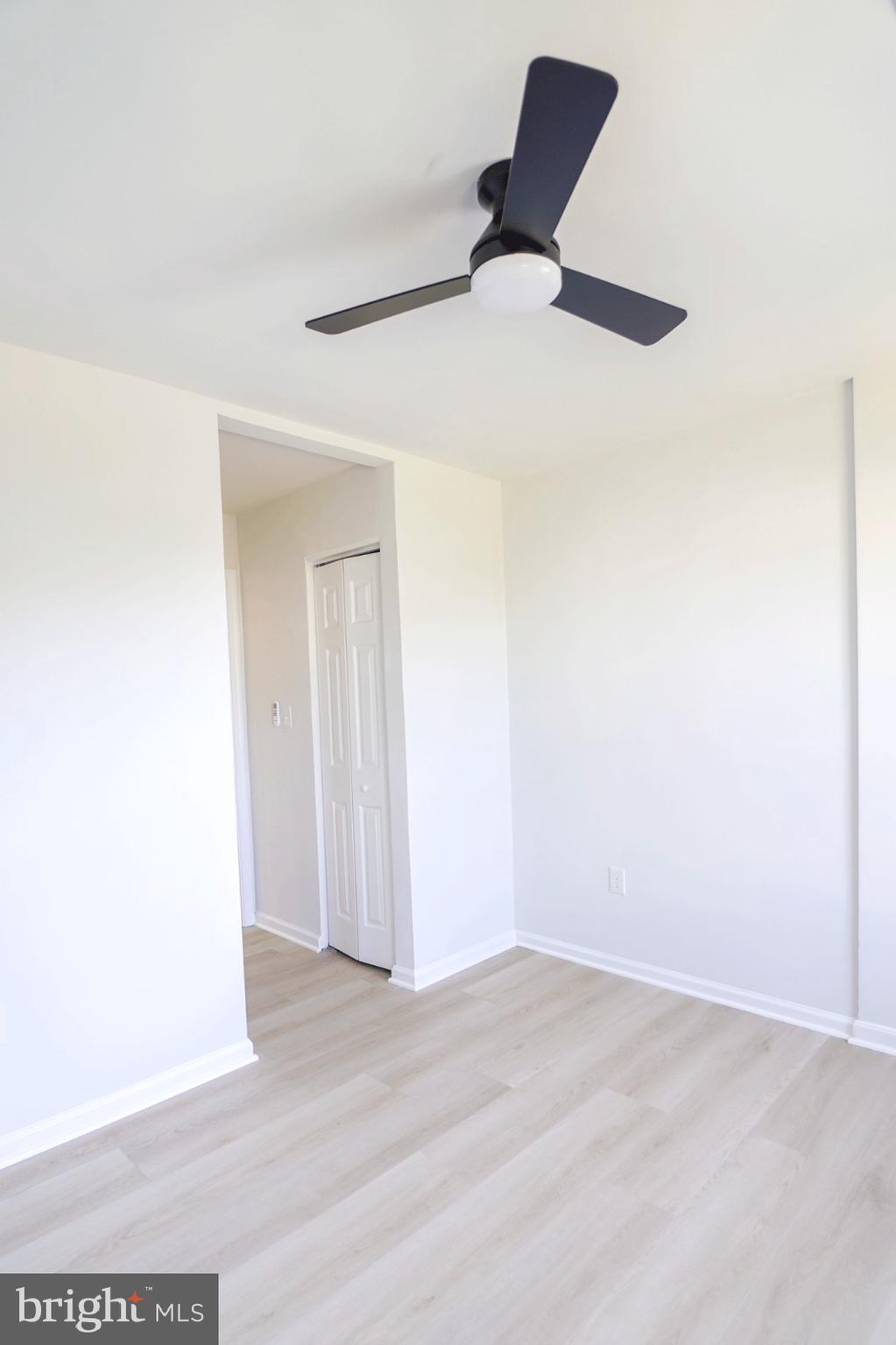 CHARLES TOWN - Residential