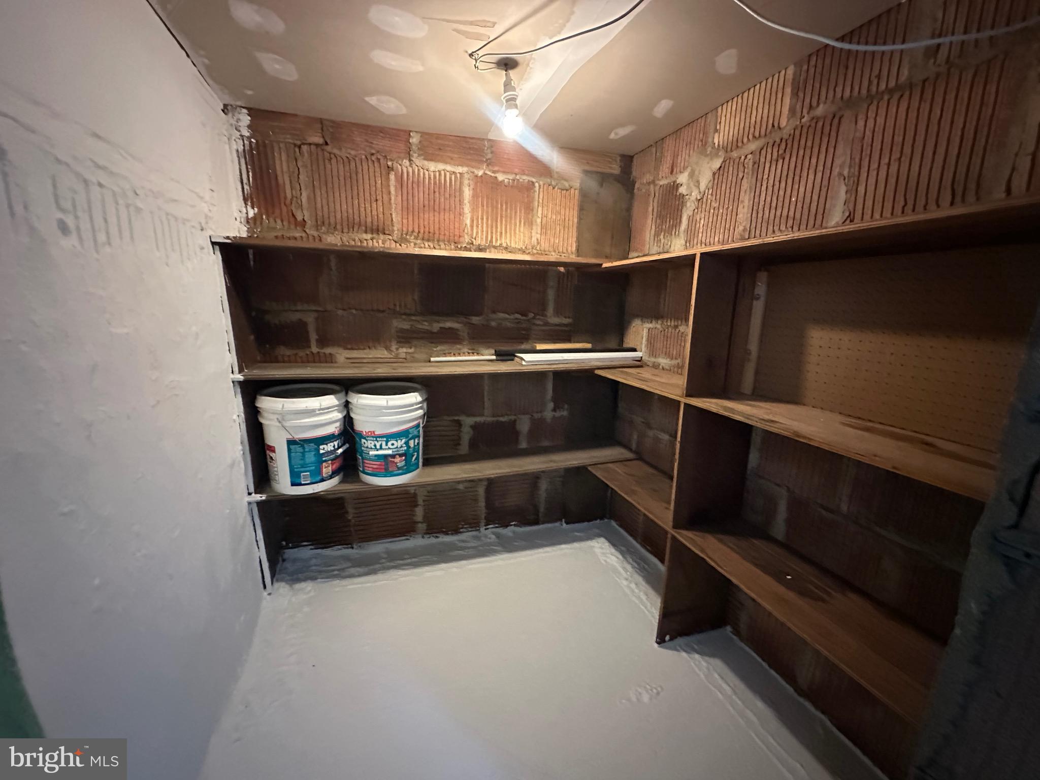 OAKLAND - Residential