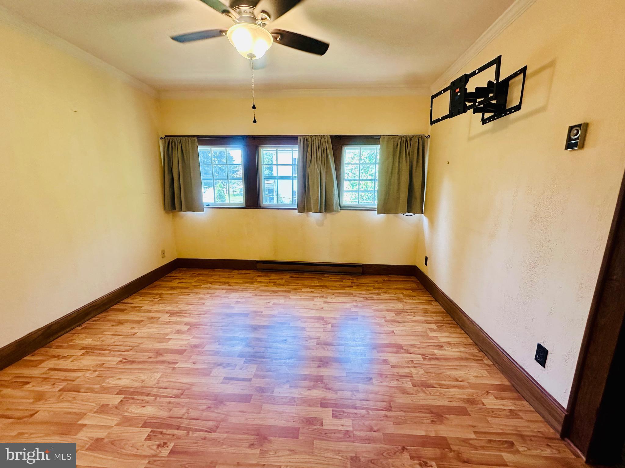 OAKLAND - Residential