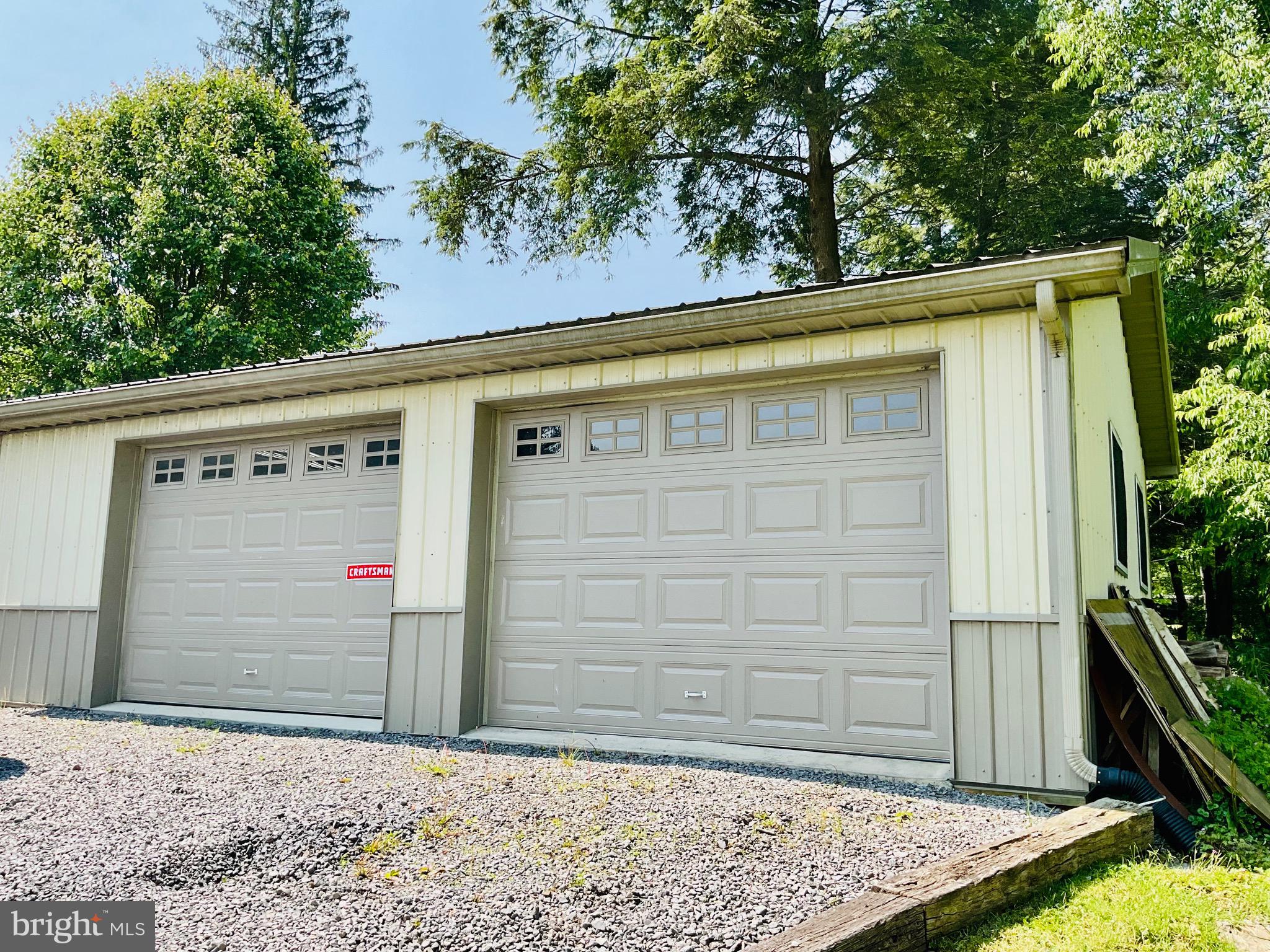 OAKLAND - Residential