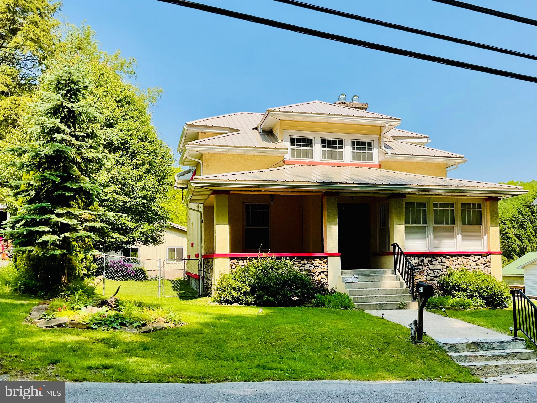 OAKLAND - Residential