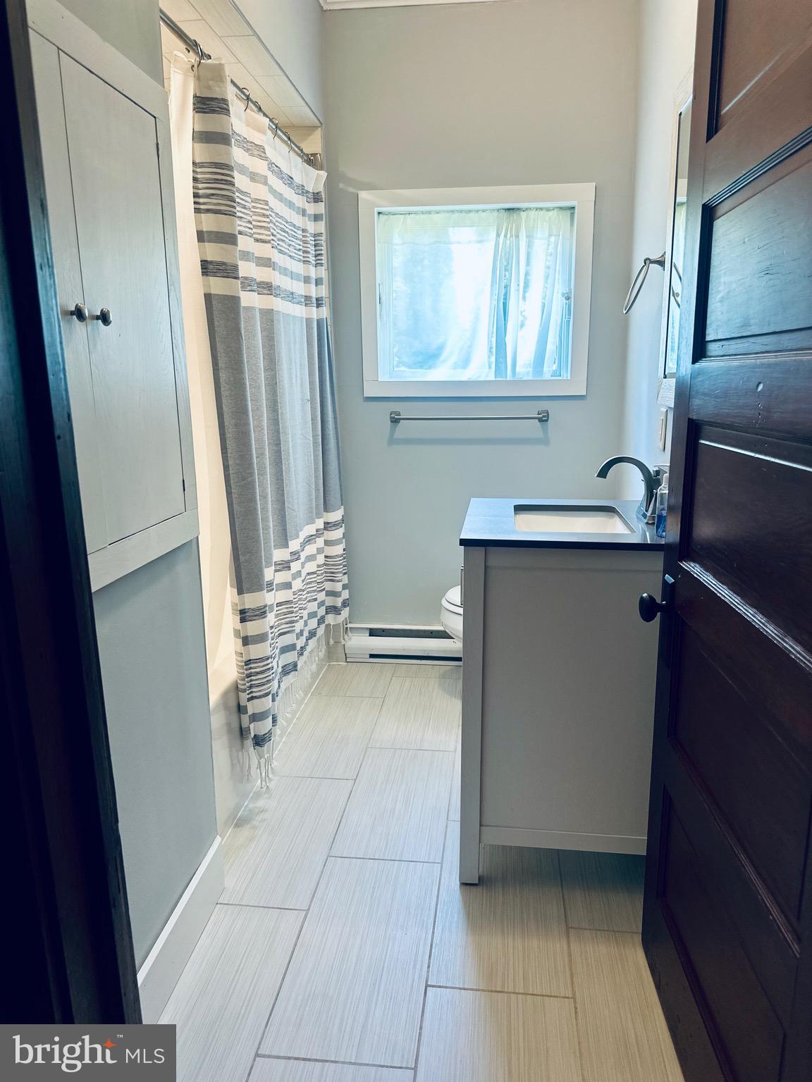 OAKLAND - Residential