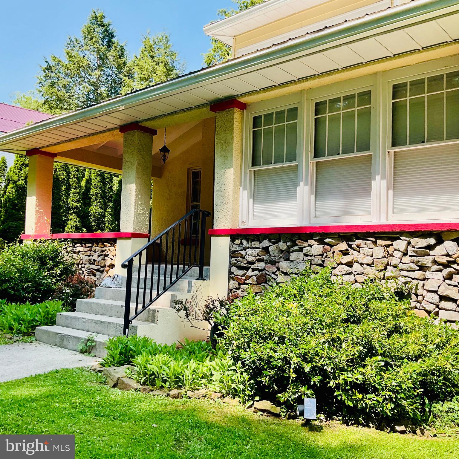 OAKLAND - Residential