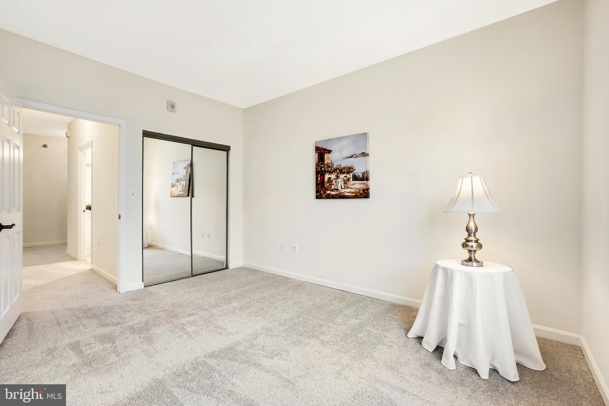 LEISURE WORLD - Residential