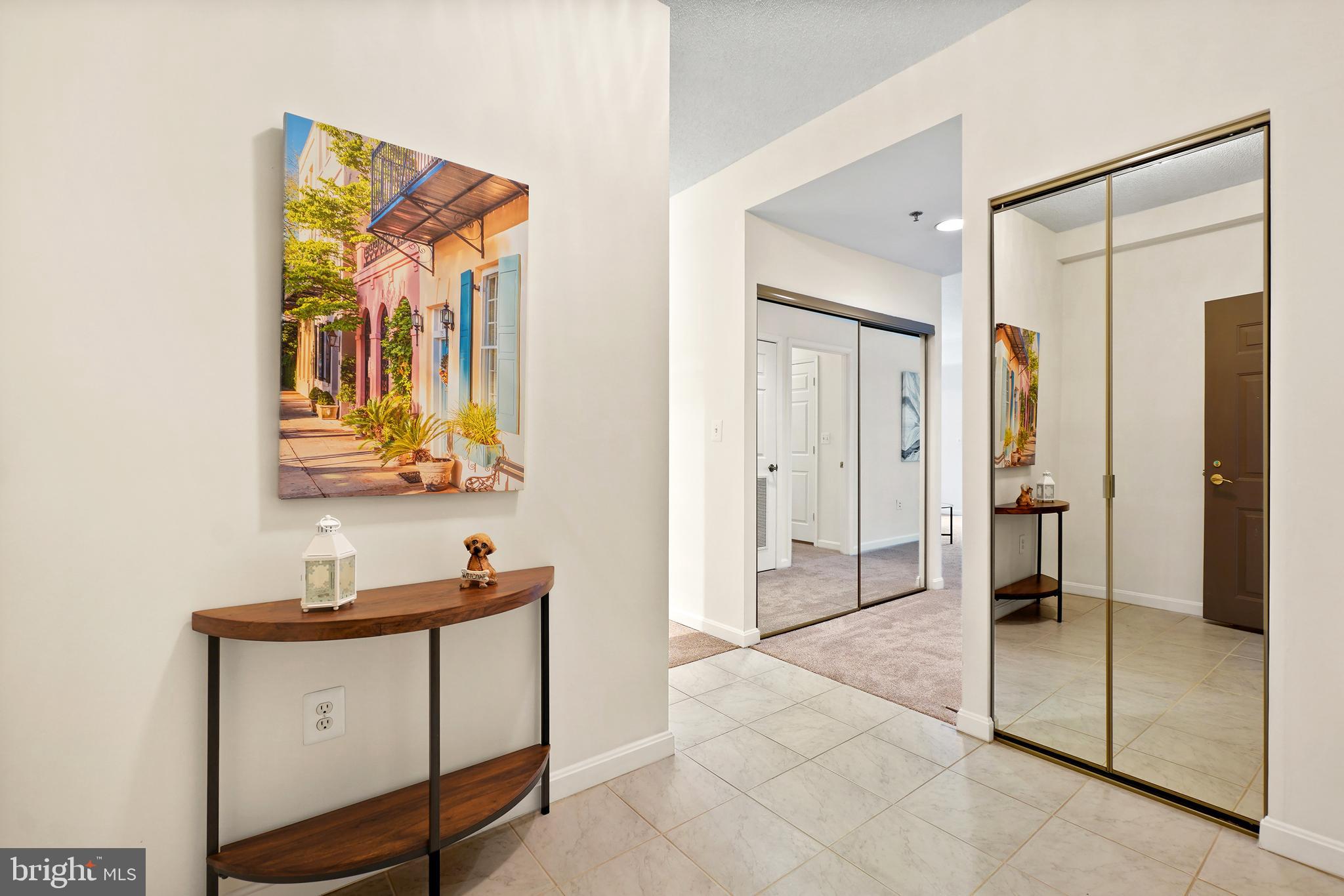 LEISURE WORLD - Residential