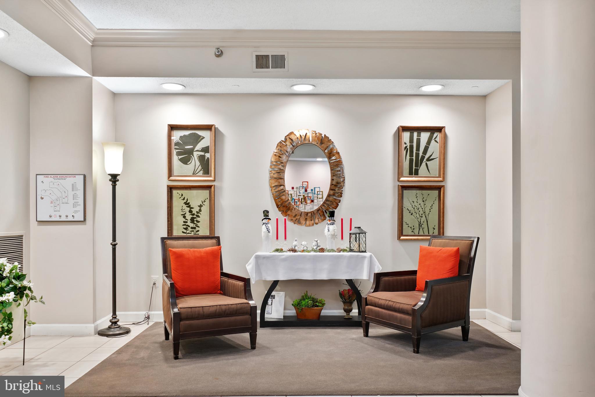 LEISURE WORLD - Residential