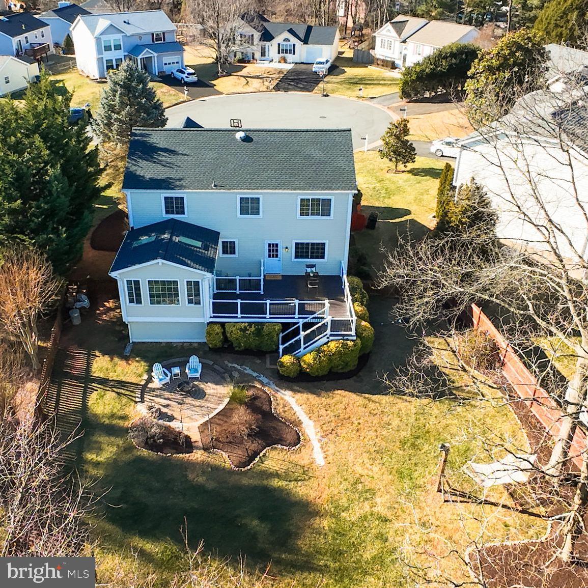 SENECA CHASE - Residential